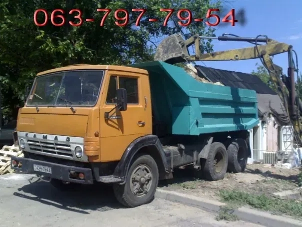 КАМАЗ вантажники вивіз сміття. Перевезення вантажні