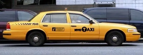162 Ford Crown Victoria New York city taxi на зйомки