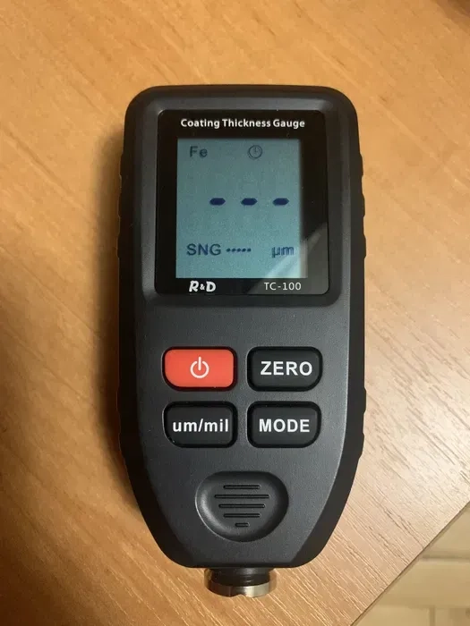 Професійний товщиномір R&D TC-100. Допомога в перевірці авто.