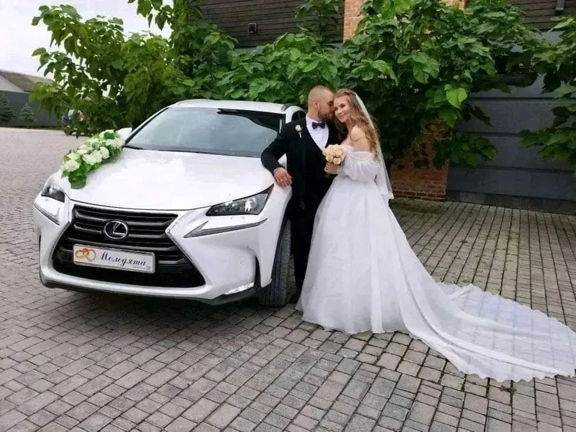 Преміальний Lexus NX на ваше Весілля — Кортеж