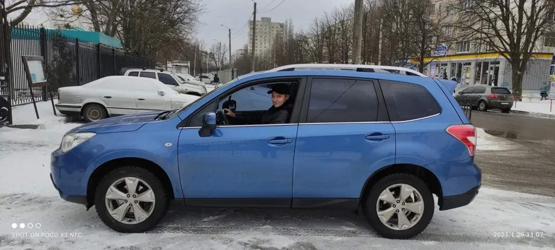 Навчання водінню автомобіля з професійним автоінструктором