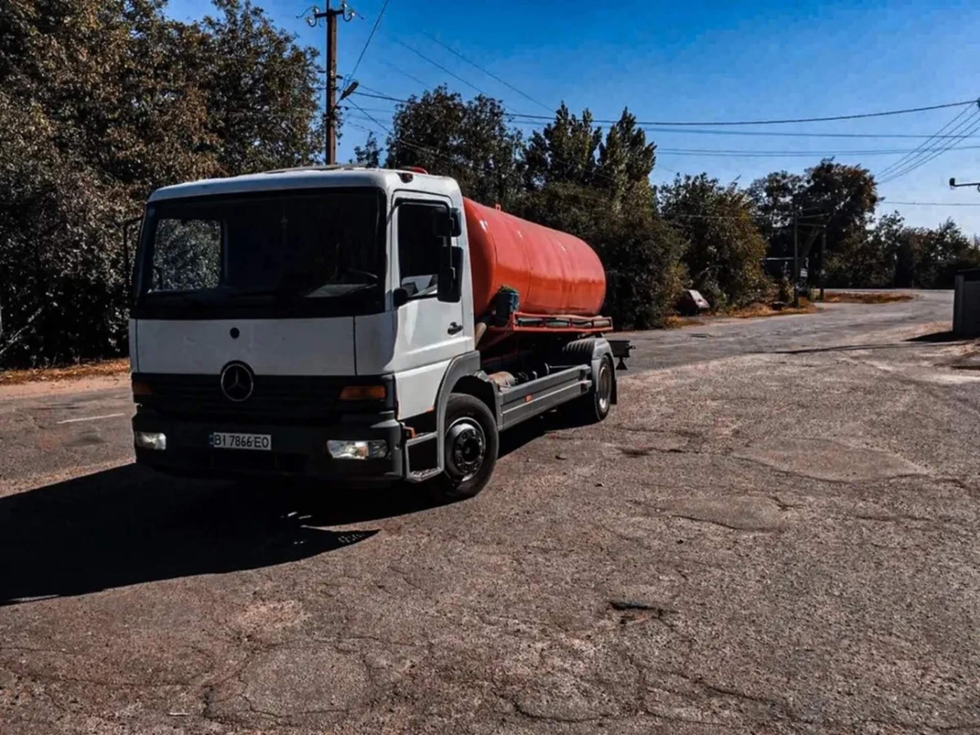 Асенізатор на базі Mercedes-Benz Atego
