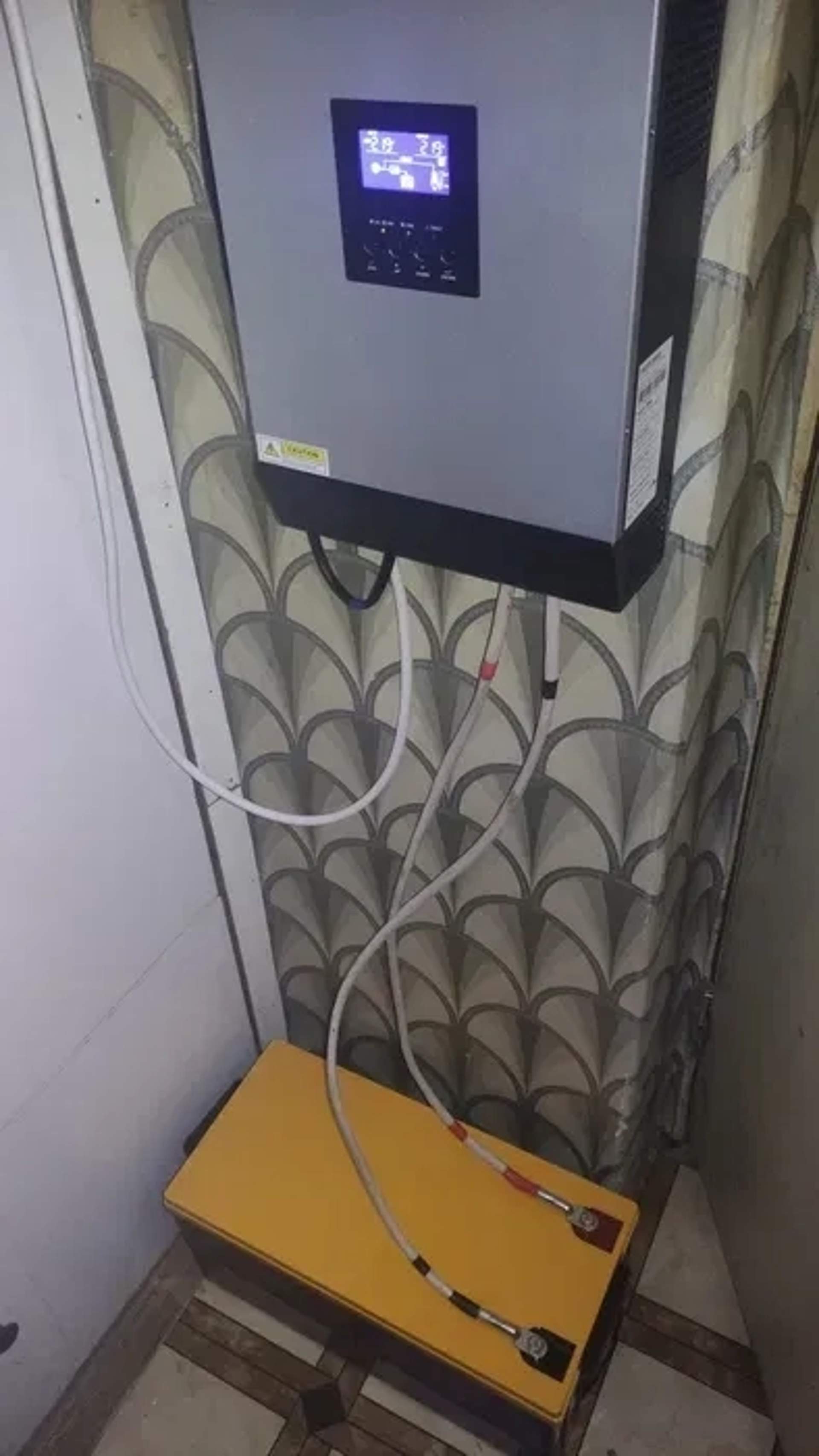 інвертори, АВР, акумулятори, відео, охорона