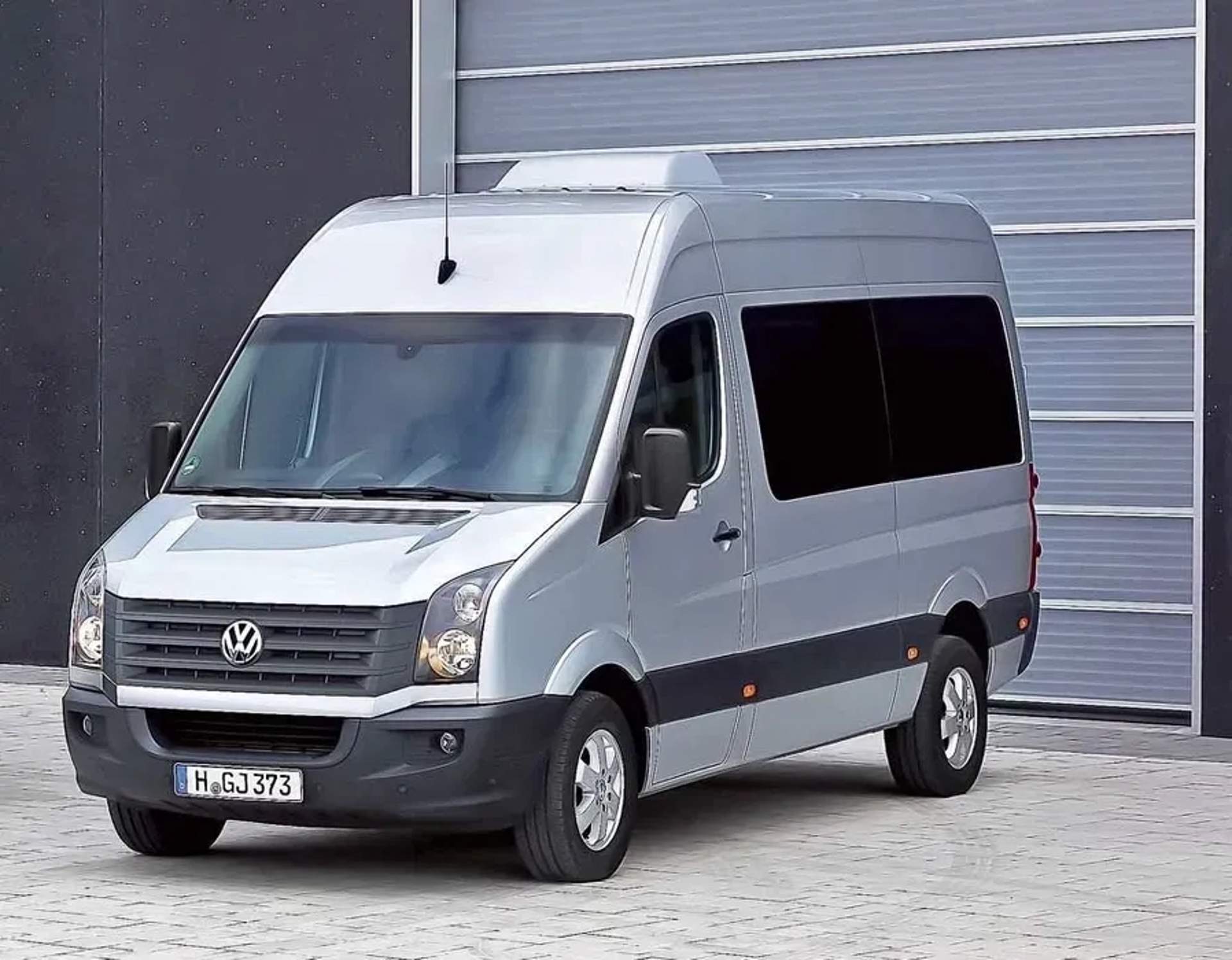 Мікроавтобус Volkswagen Crafter ( 13 місць)