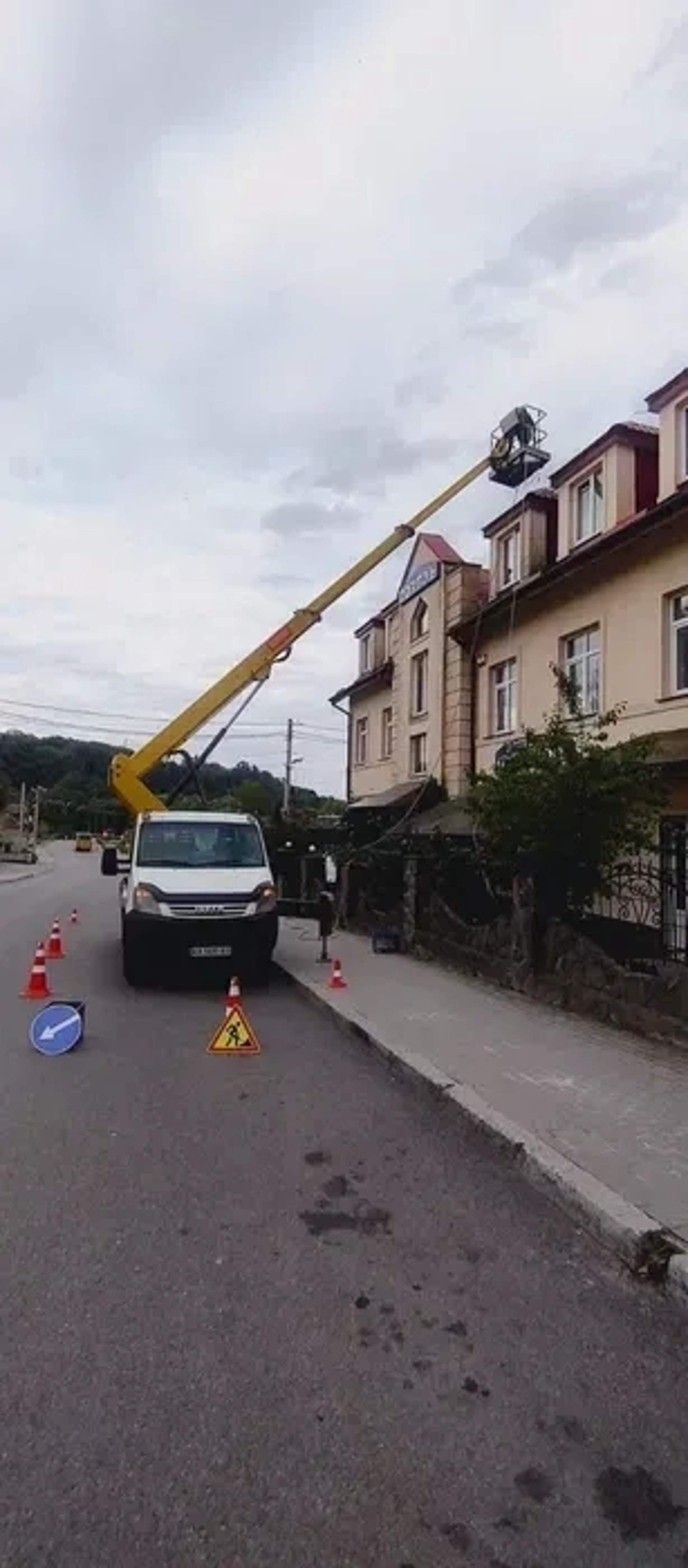 Автовишка на базі Iveco Daily Socage 17м
