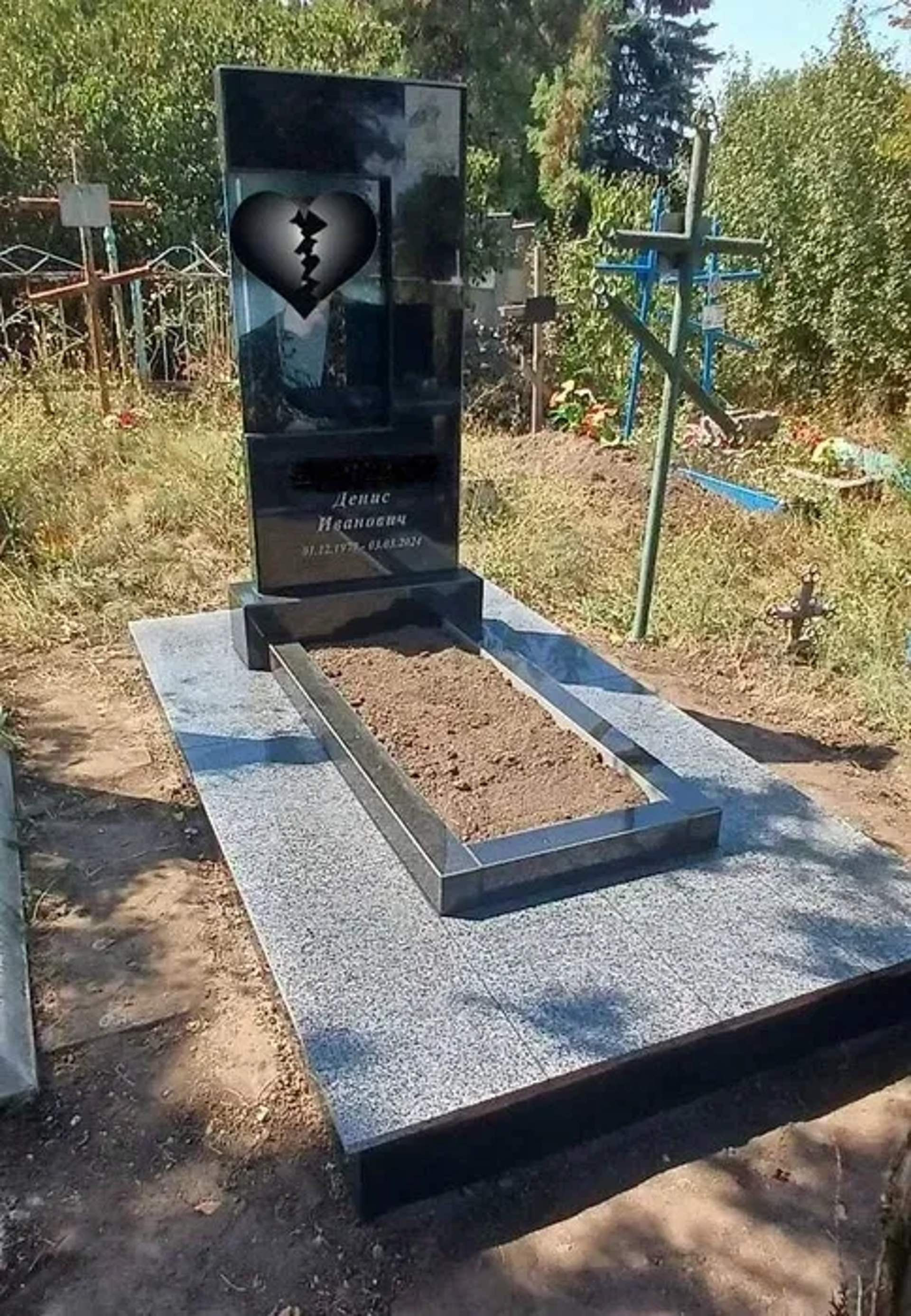 Виготовляємо пам'ятники будь-якої складності під ваш бюджет.