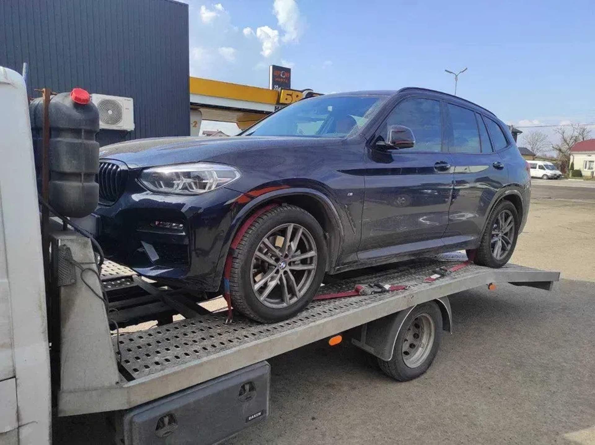 Евакуатор на базі Mercedes-Benz Sprinter