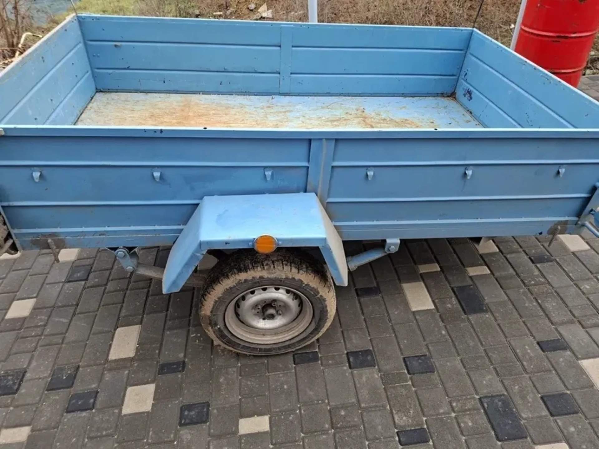 Причеп вантажопідйомність 750 кг.