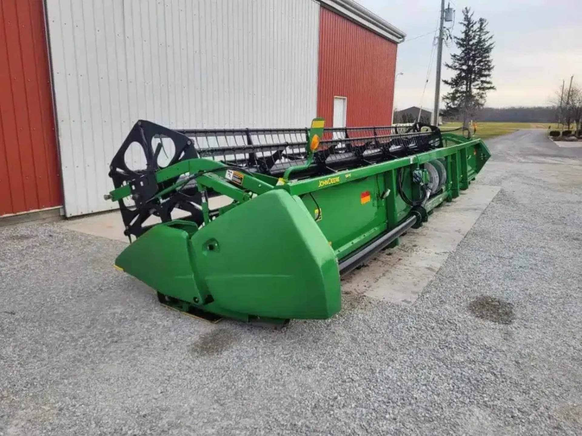 Зернова жниварка John Deere 630 для швидкого збирання врожаю