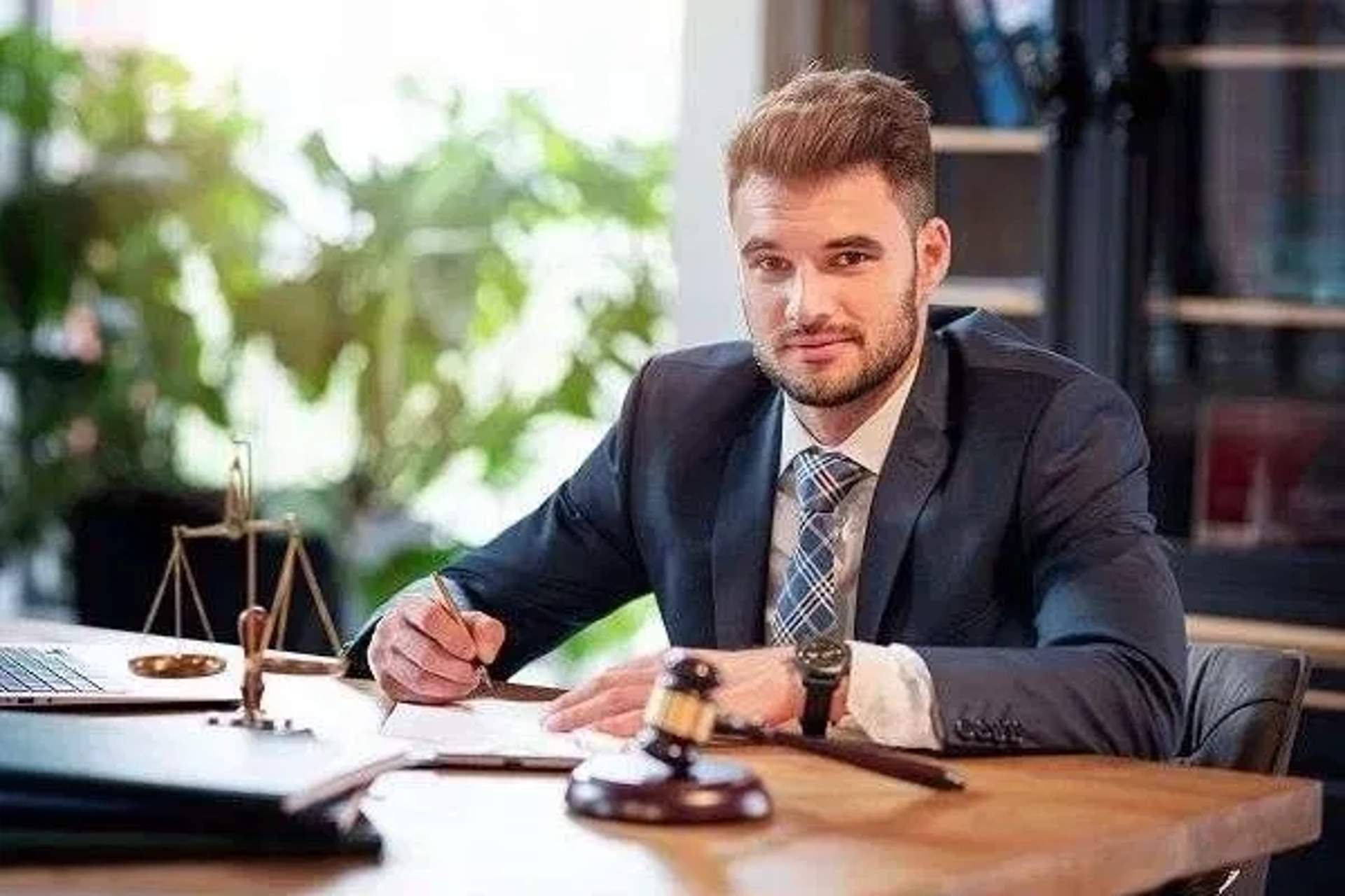 Адвокат юрист Одеса, ст. 130 КУпАП, терміново ДТП виїзд.