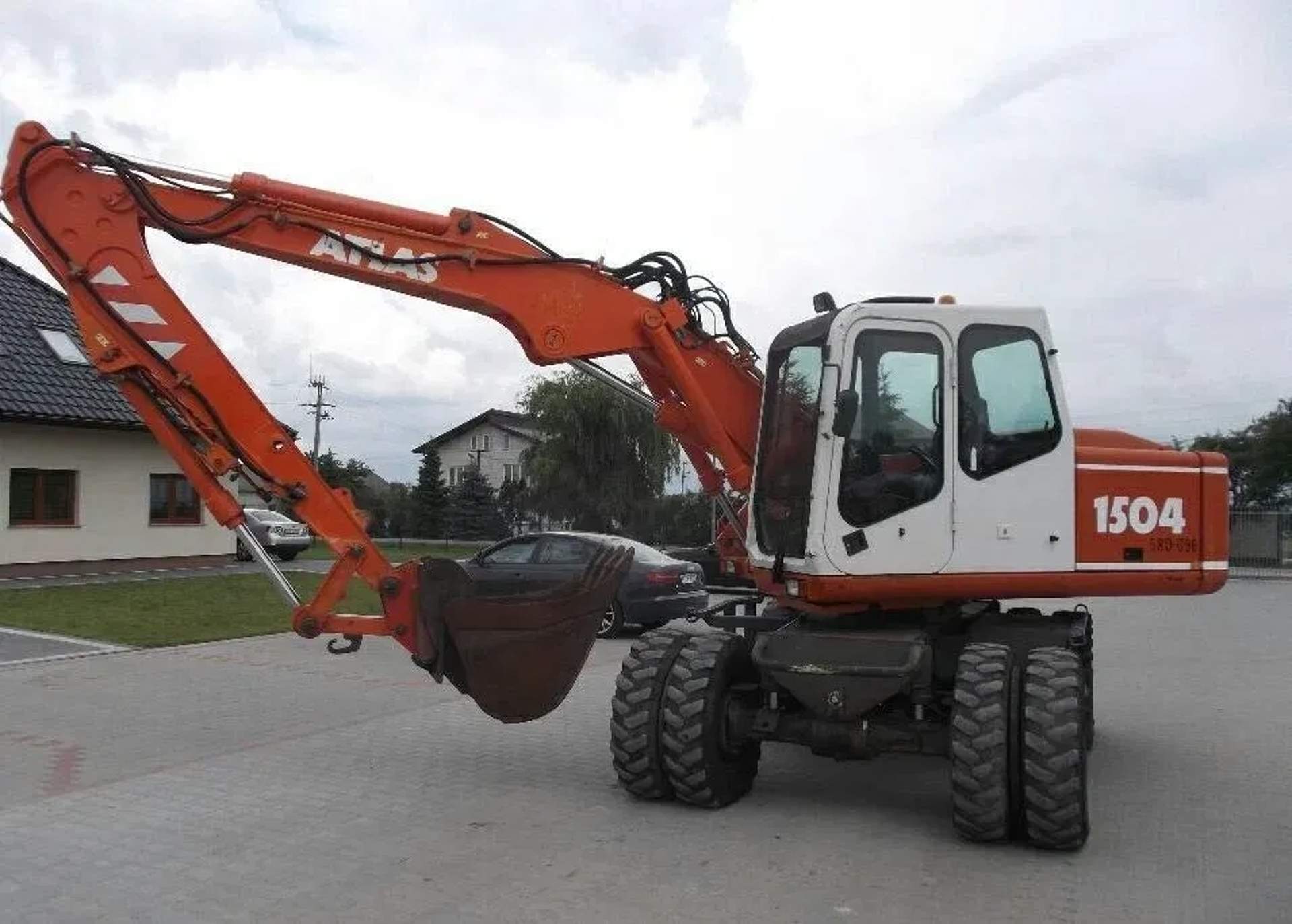 Колісний Екскаватор Atlas 1504
