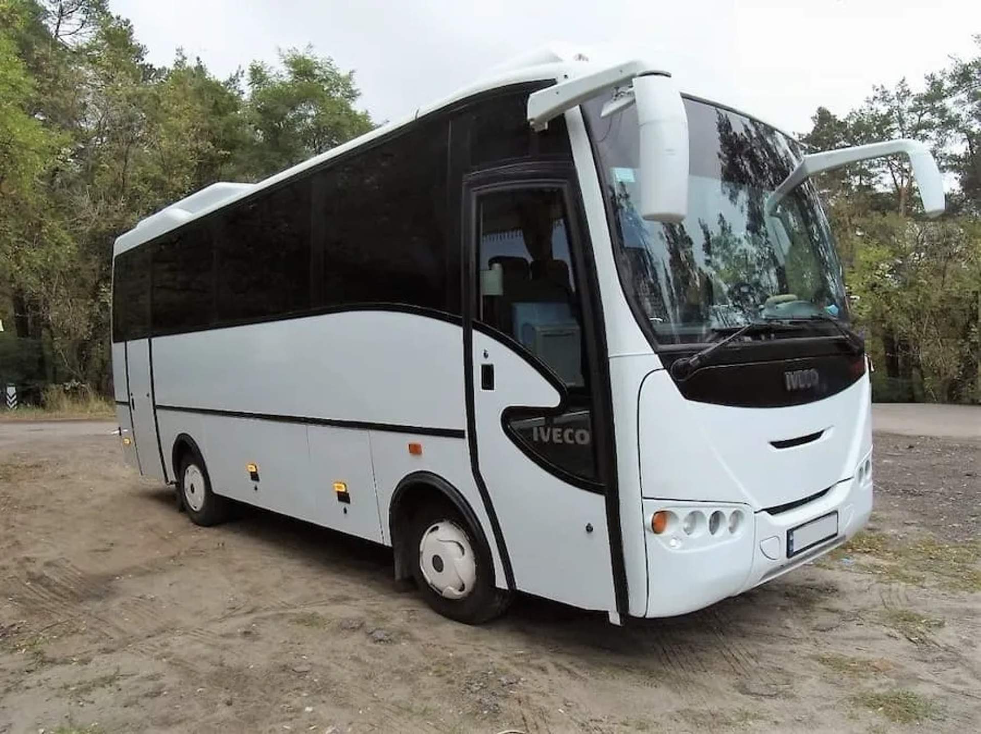 Автобус Iveco Rapido на 30 місць