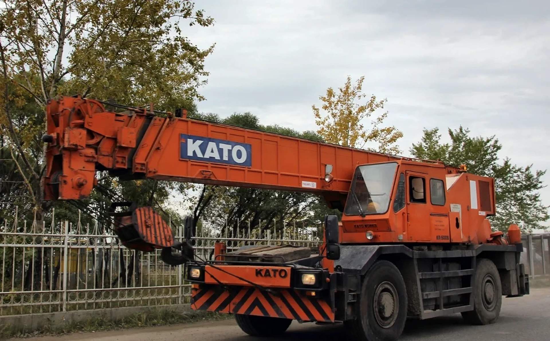 Японський автокран KATO (25 тонн)