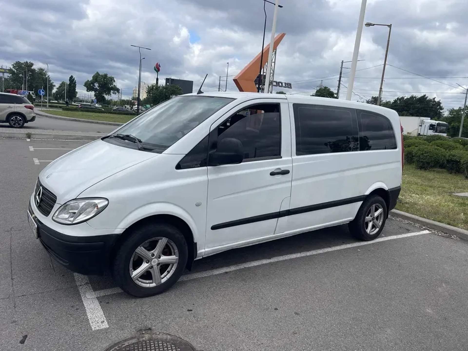 Бусик Vito