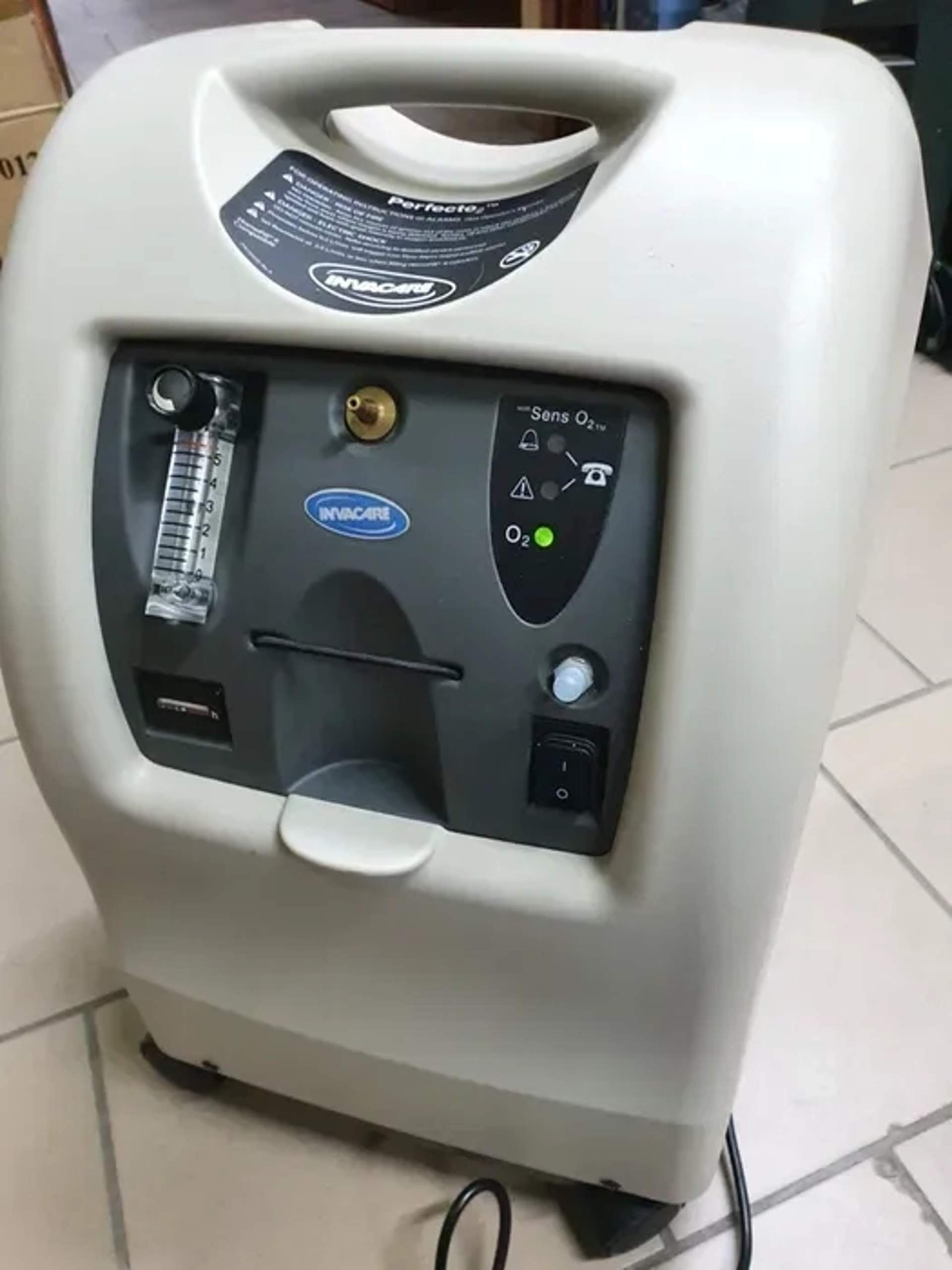 Кисневий концентратор