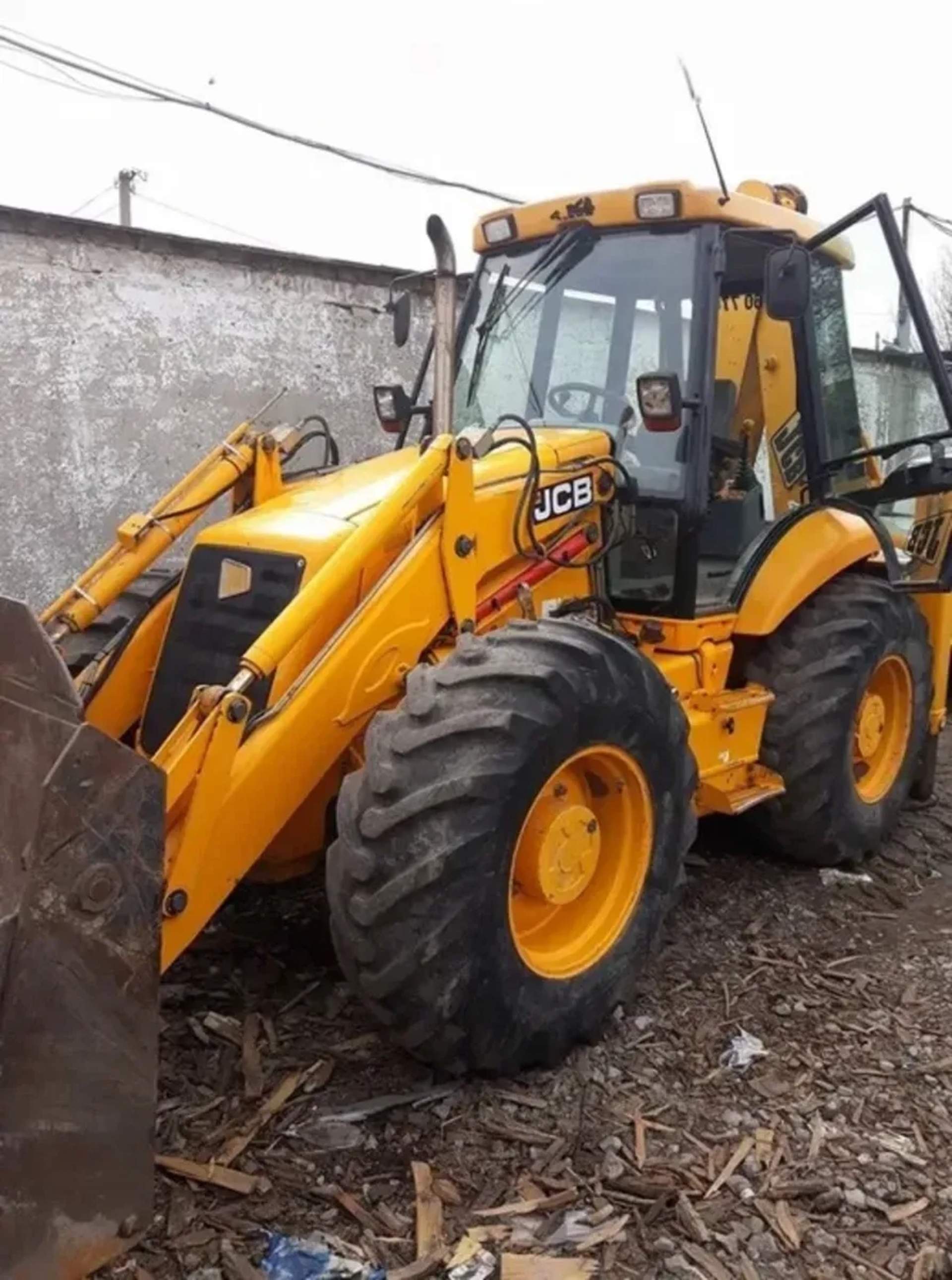 Екскаватор-навантажувач JCB 3CX Super
