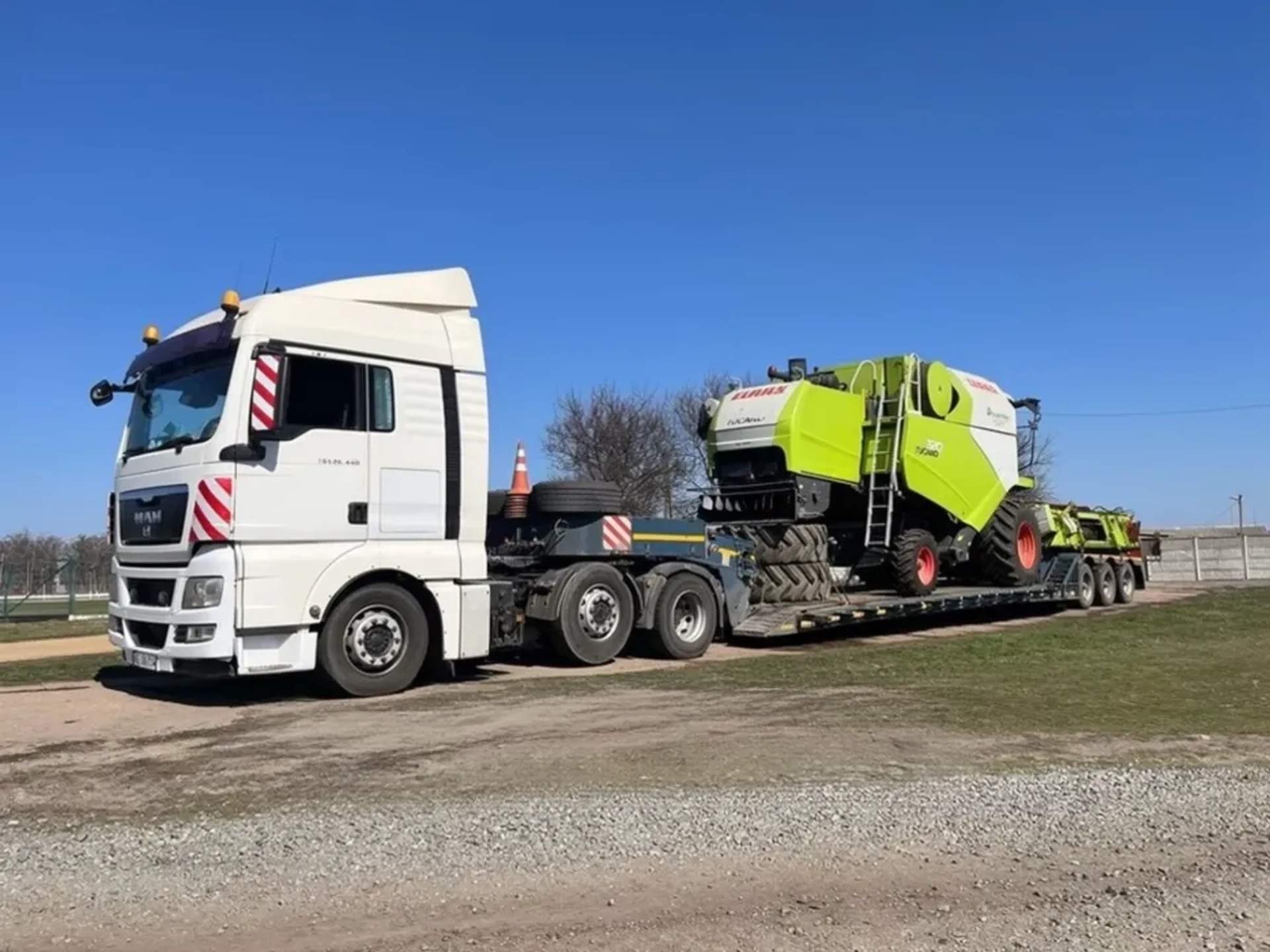 Напівпричіп-важковоз (3 осі) перевезення негабариту та важкої техніки