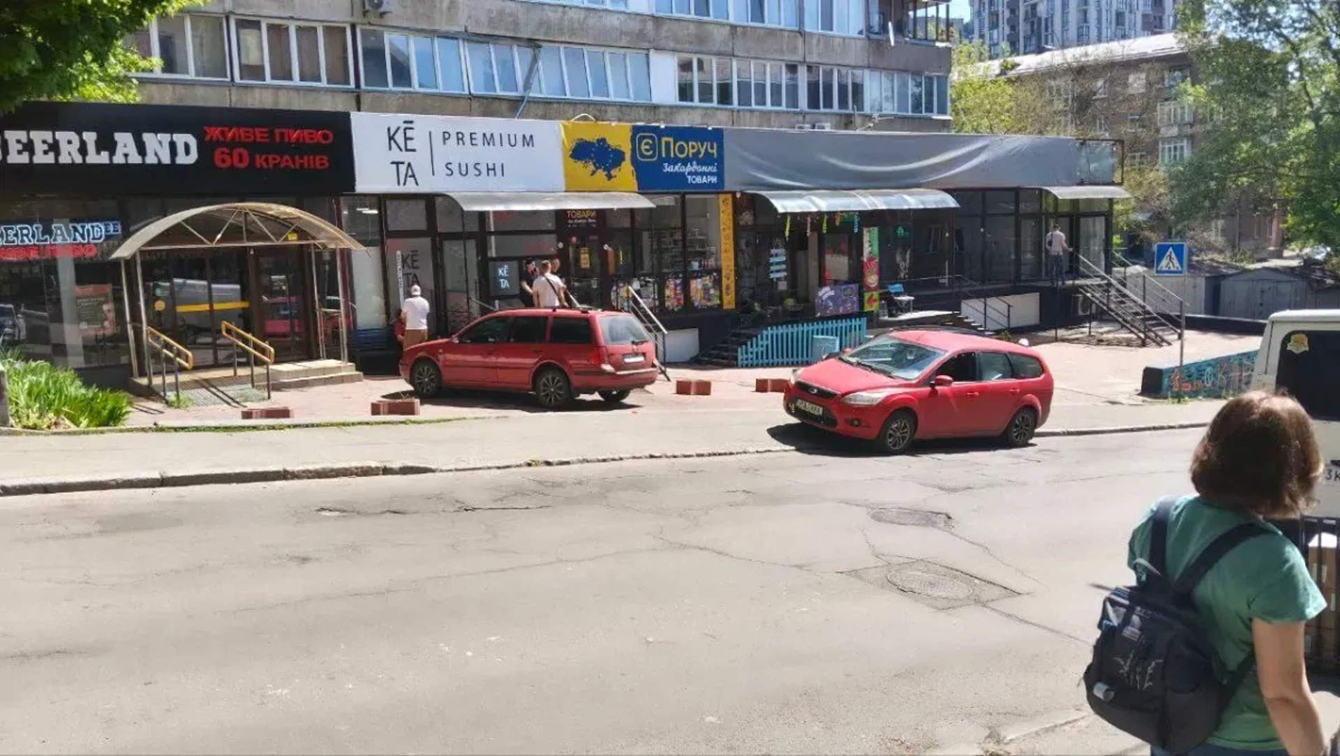 Фасадне приміщення 93 м2 в Шевченківському районі