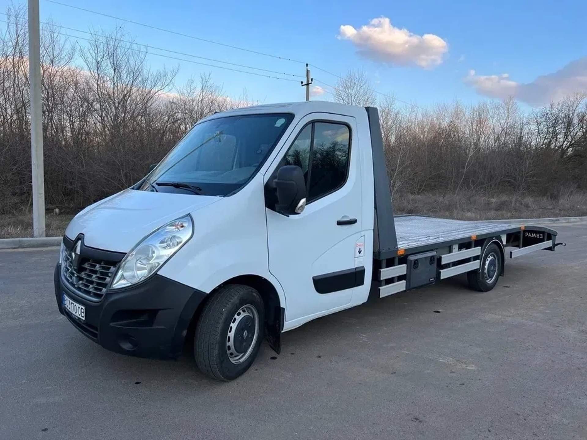 Евакуатор Renault Master (3 тонн)