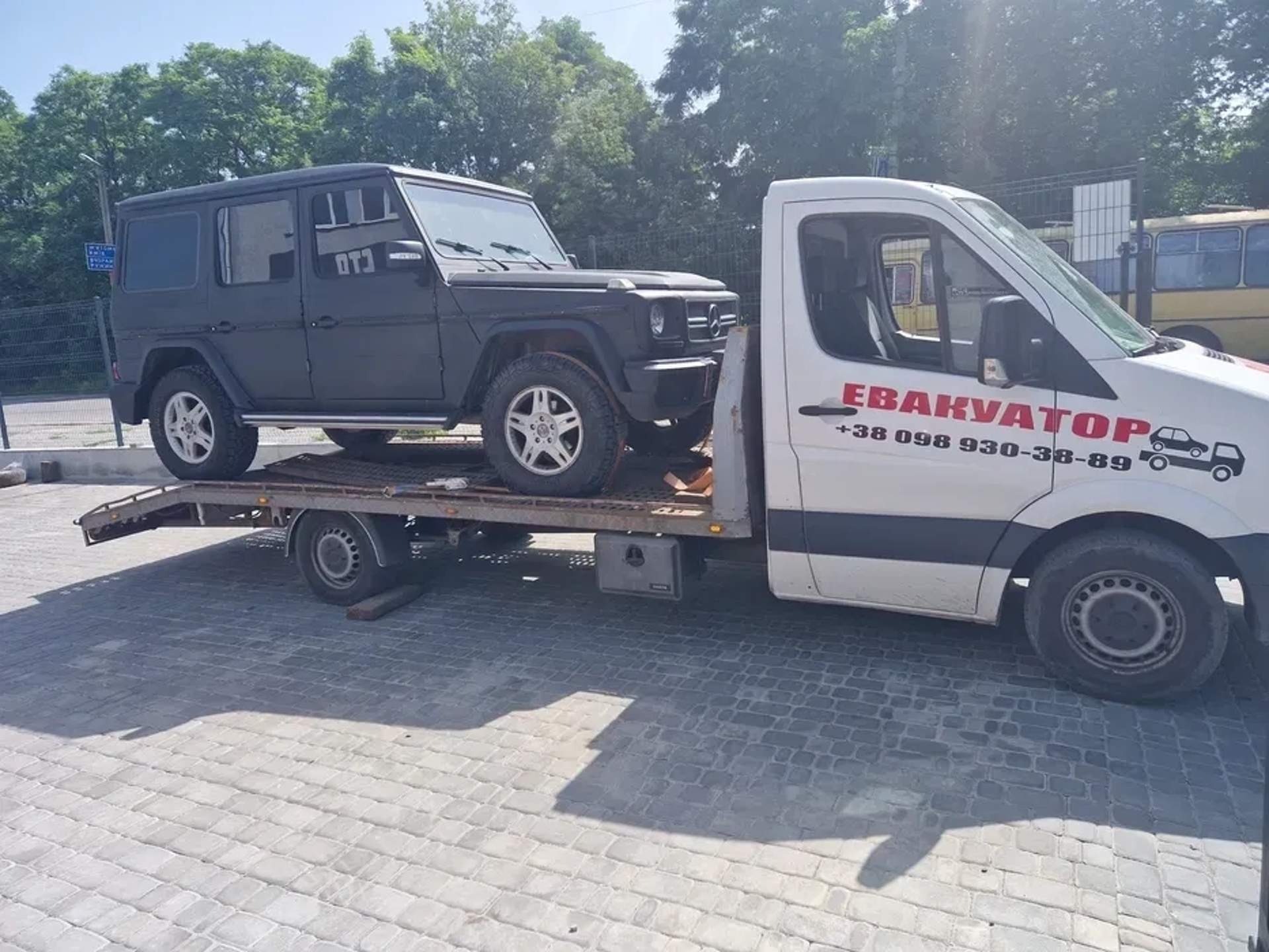 Евакуатор на базі шасі Volkswagen Crafter (до 3 тонн)