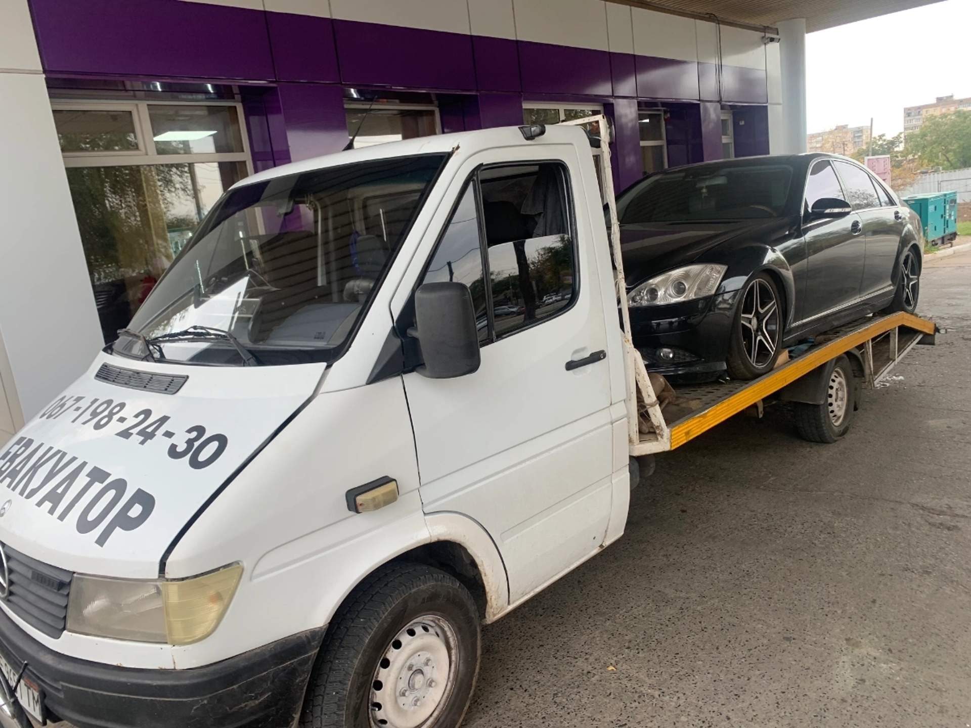 Евакуатор Mercedes-Benz Sprinter (посилений)