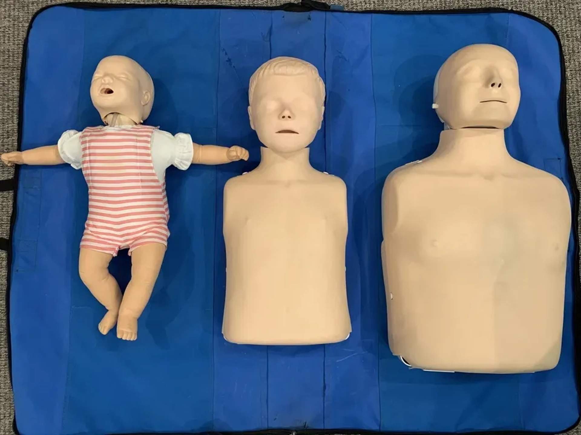 Манекен Little Anne для тренування СЛР