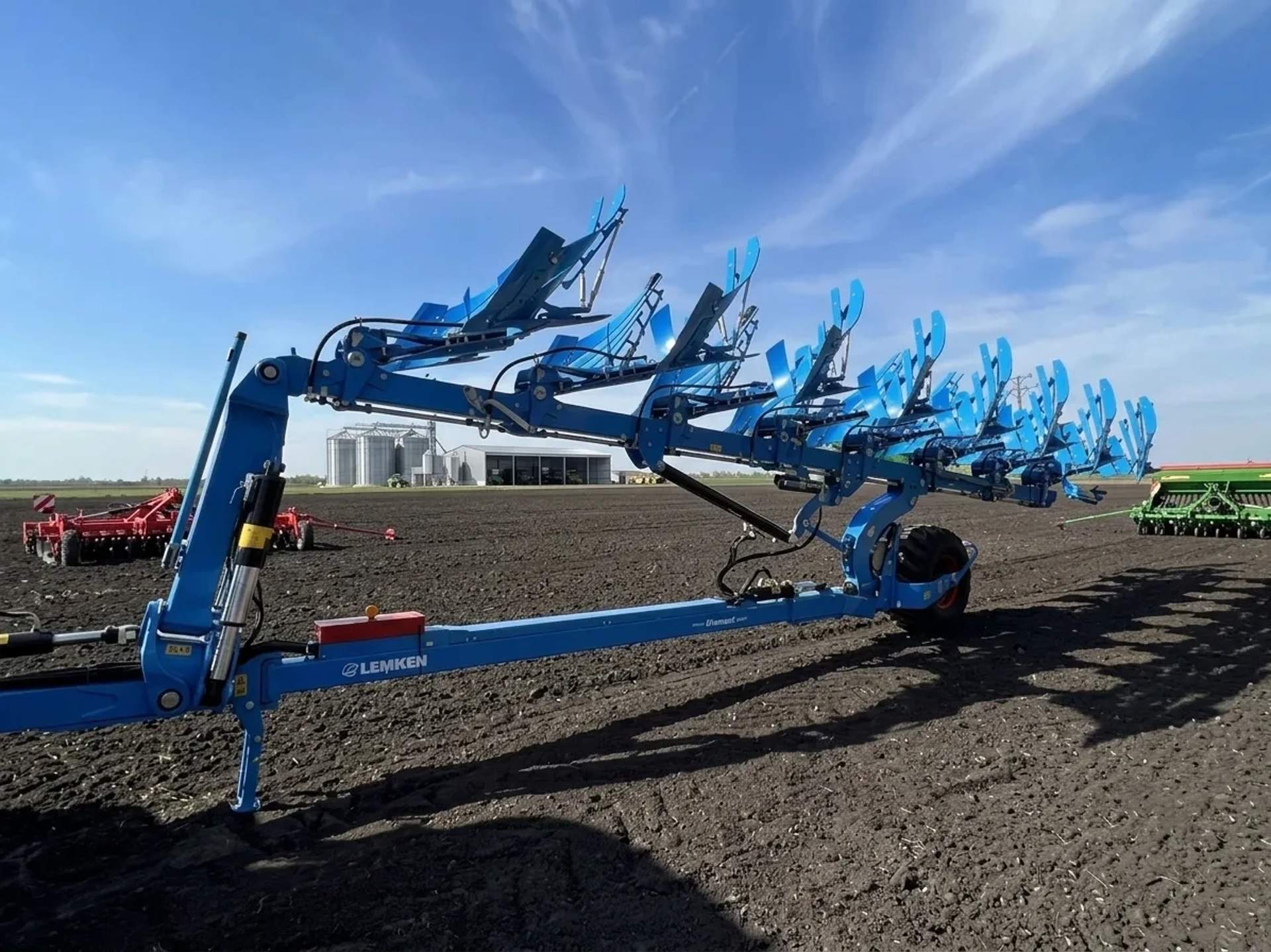 Оборотний плуг Lemken Diamant 7+1