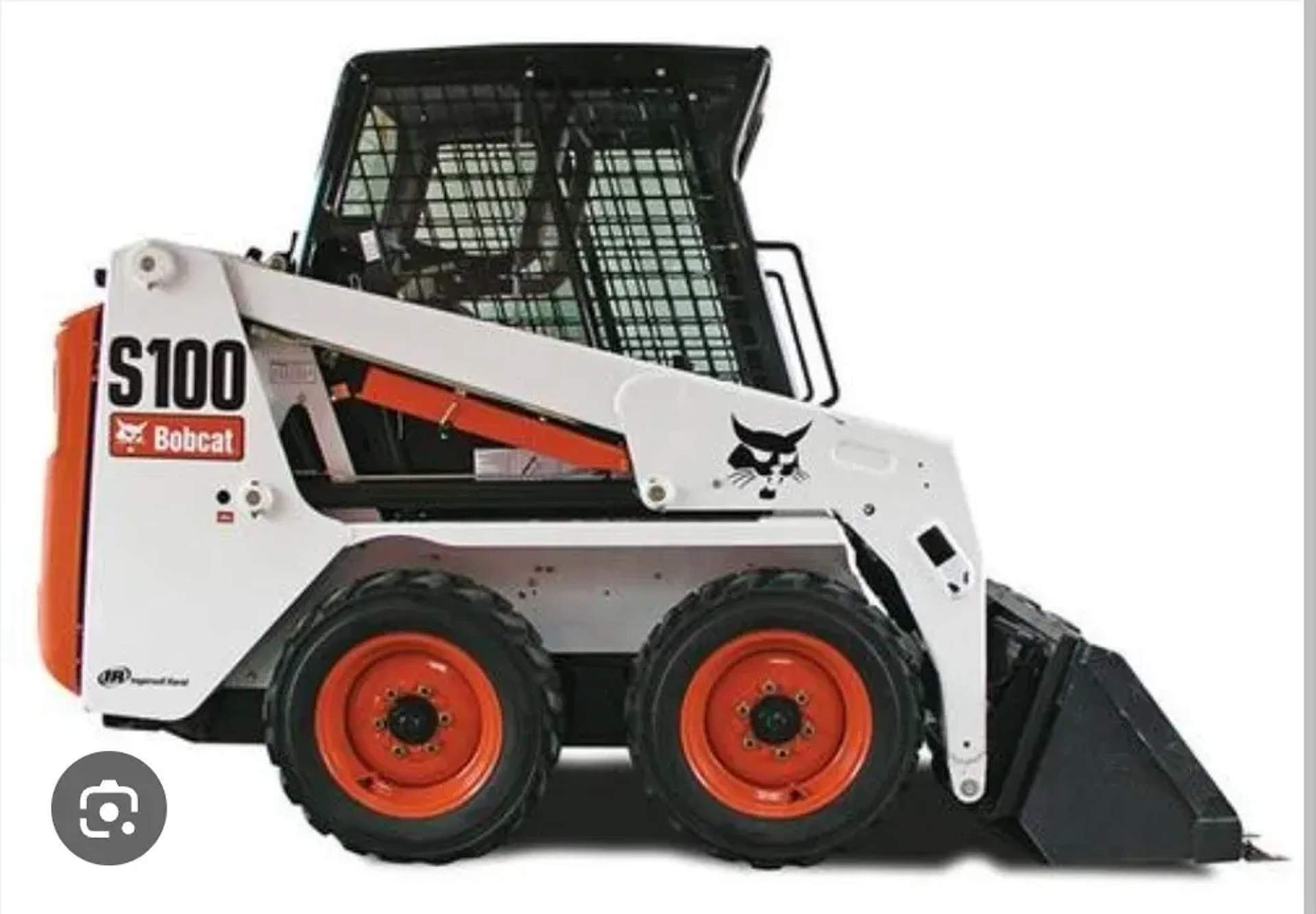 Компактний мінінавантажувач Bobcat S100