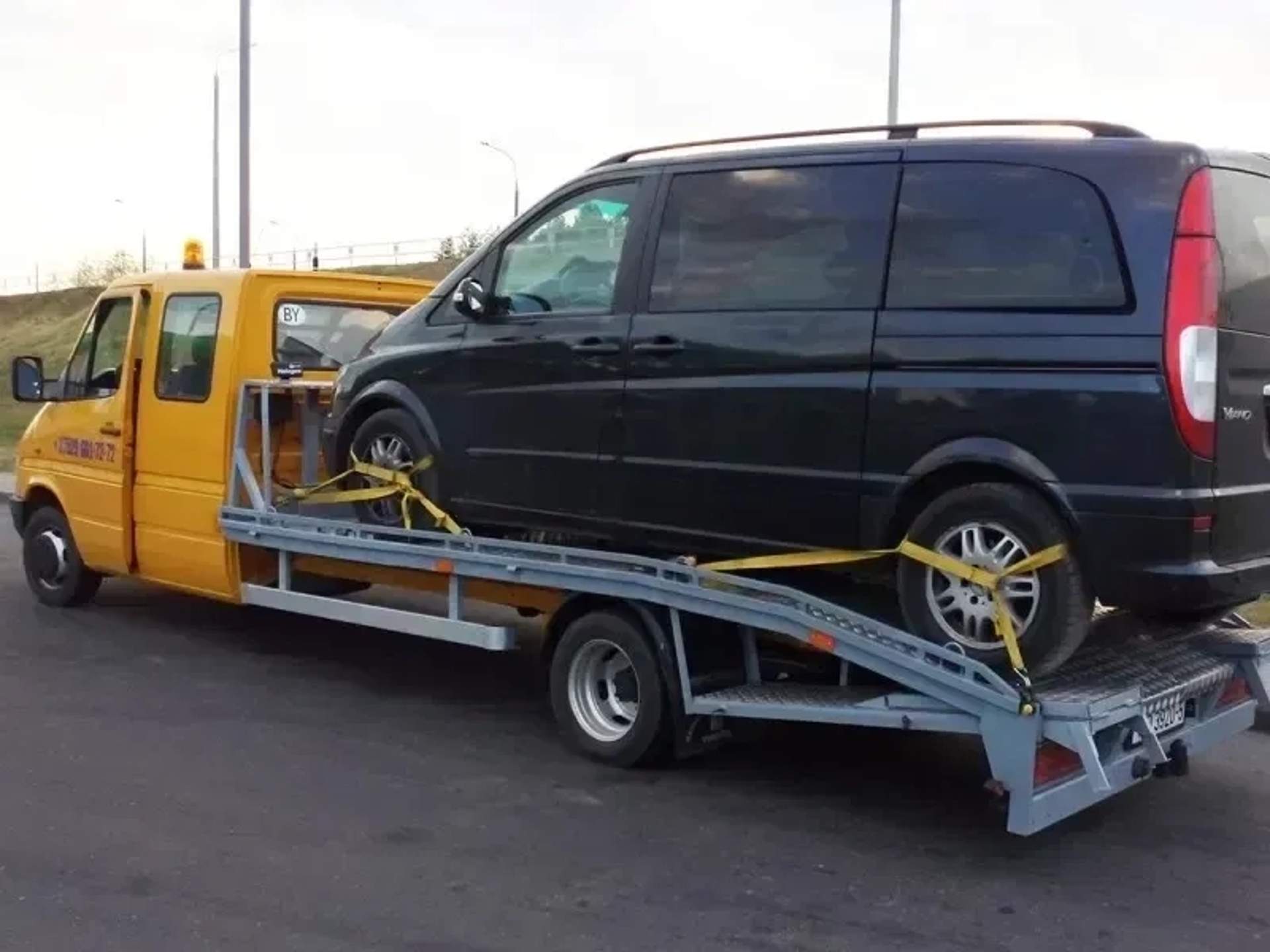 Попутній Евакуатор на базі Mercedes Sprinter