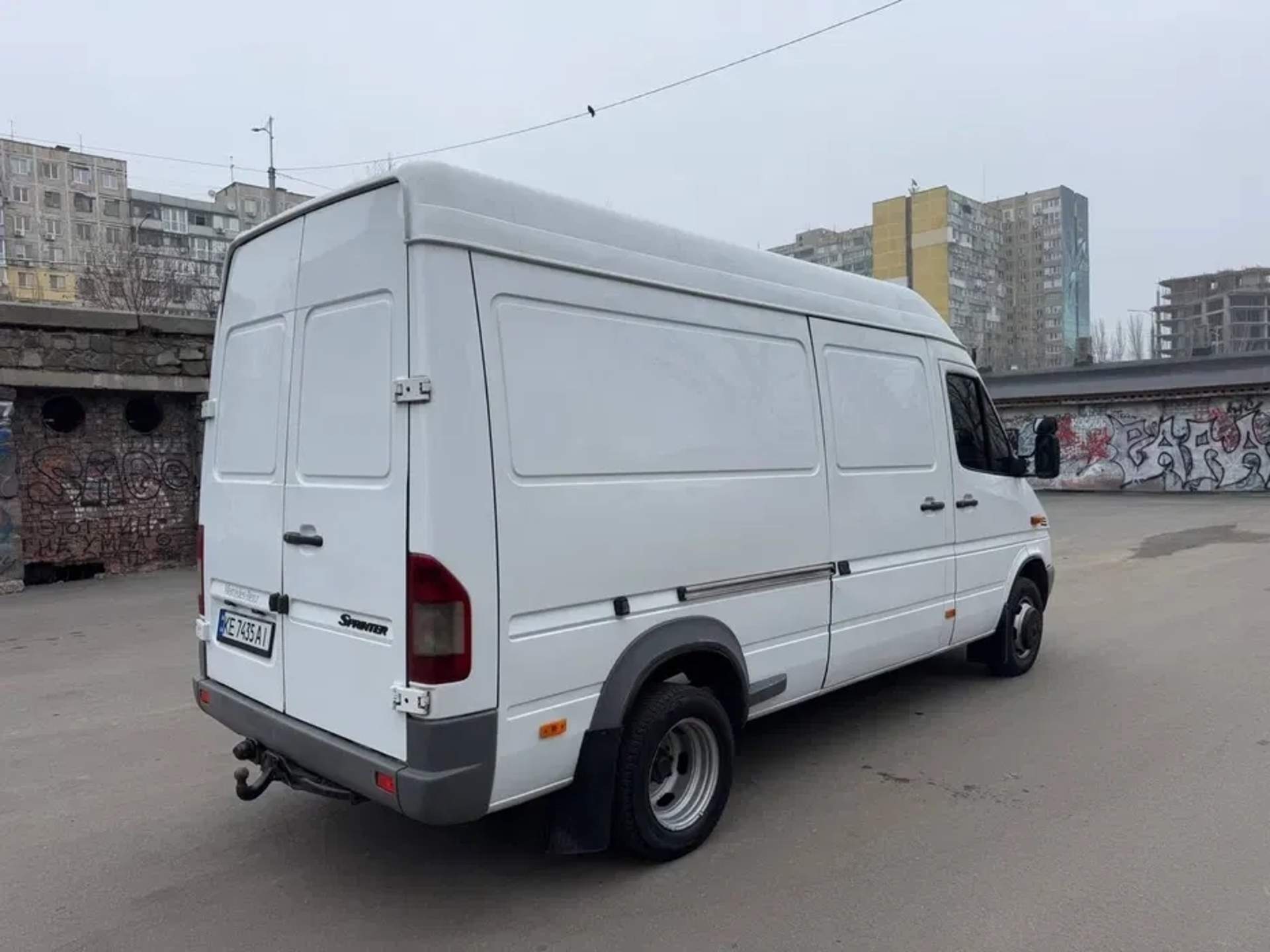 Грузоперевозки по Днепру Доставка Квартирные переезды. Грузоперевозки 450 грн.
