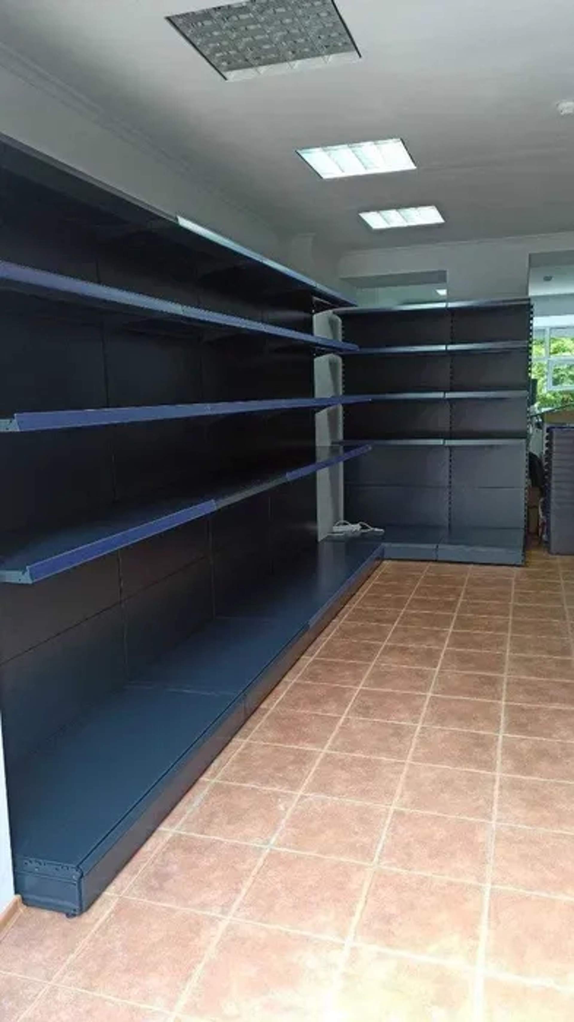 Виготовляємо стелажі, торгівельне обладнання для магазину, стелажі для магазину