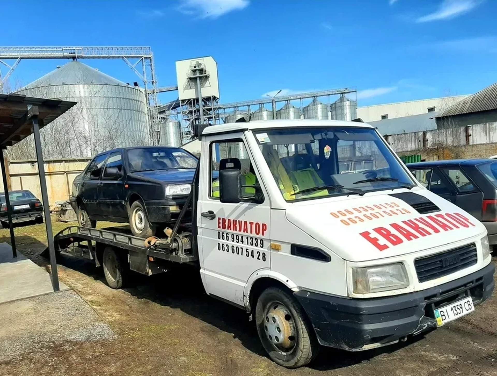 Евакуатор на базі Iveco Daily 2т