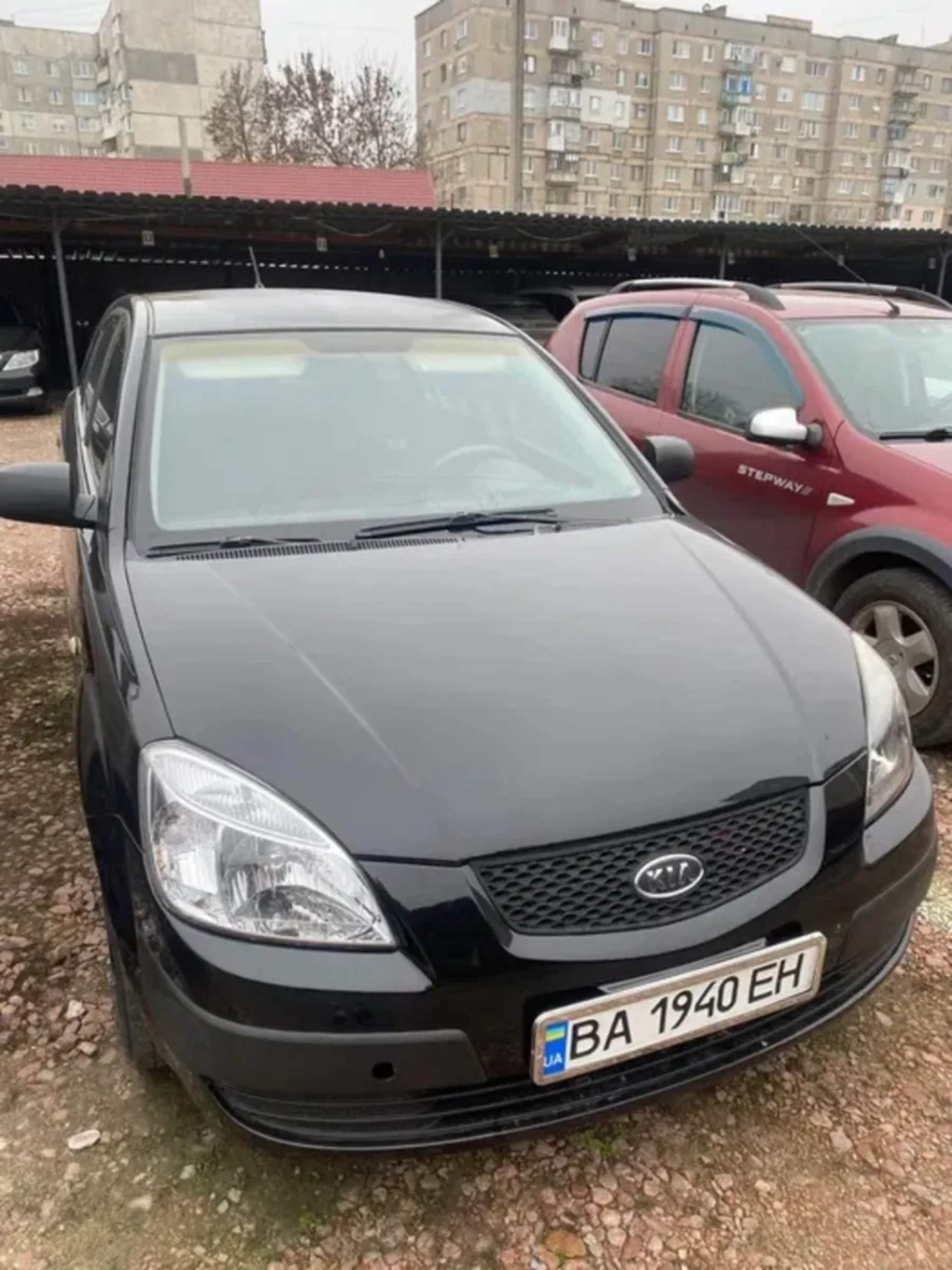 Автомобіль Kia Rio (хетчбек), економне та надійне авто