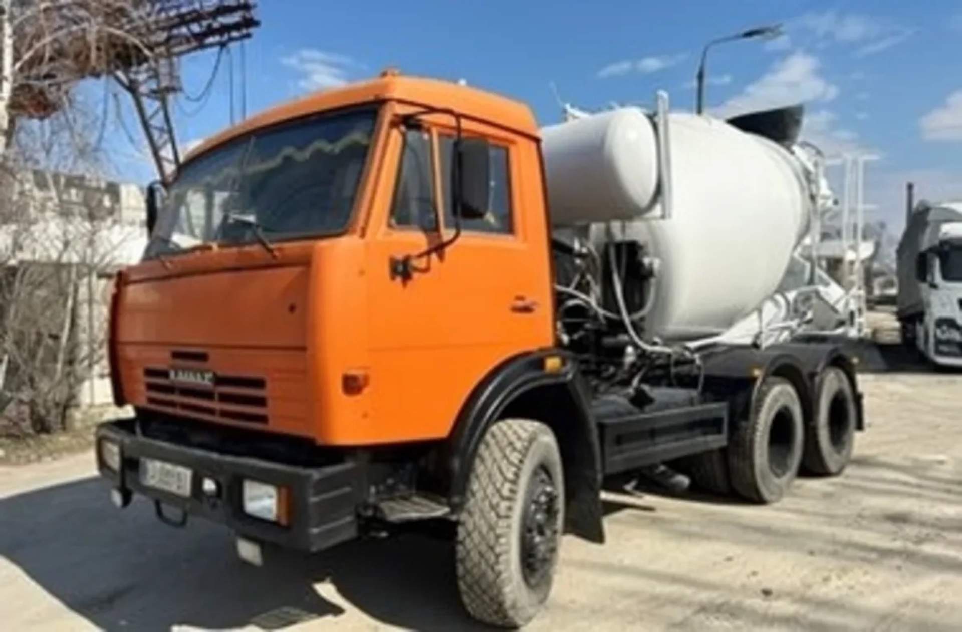 Автобетонозмішувач на шасі КАМАЗ