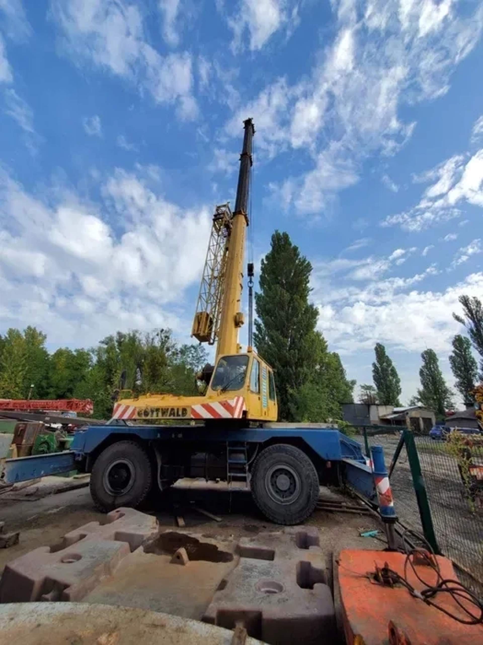 Всешляховий автокран Terex-PPM ATT 400