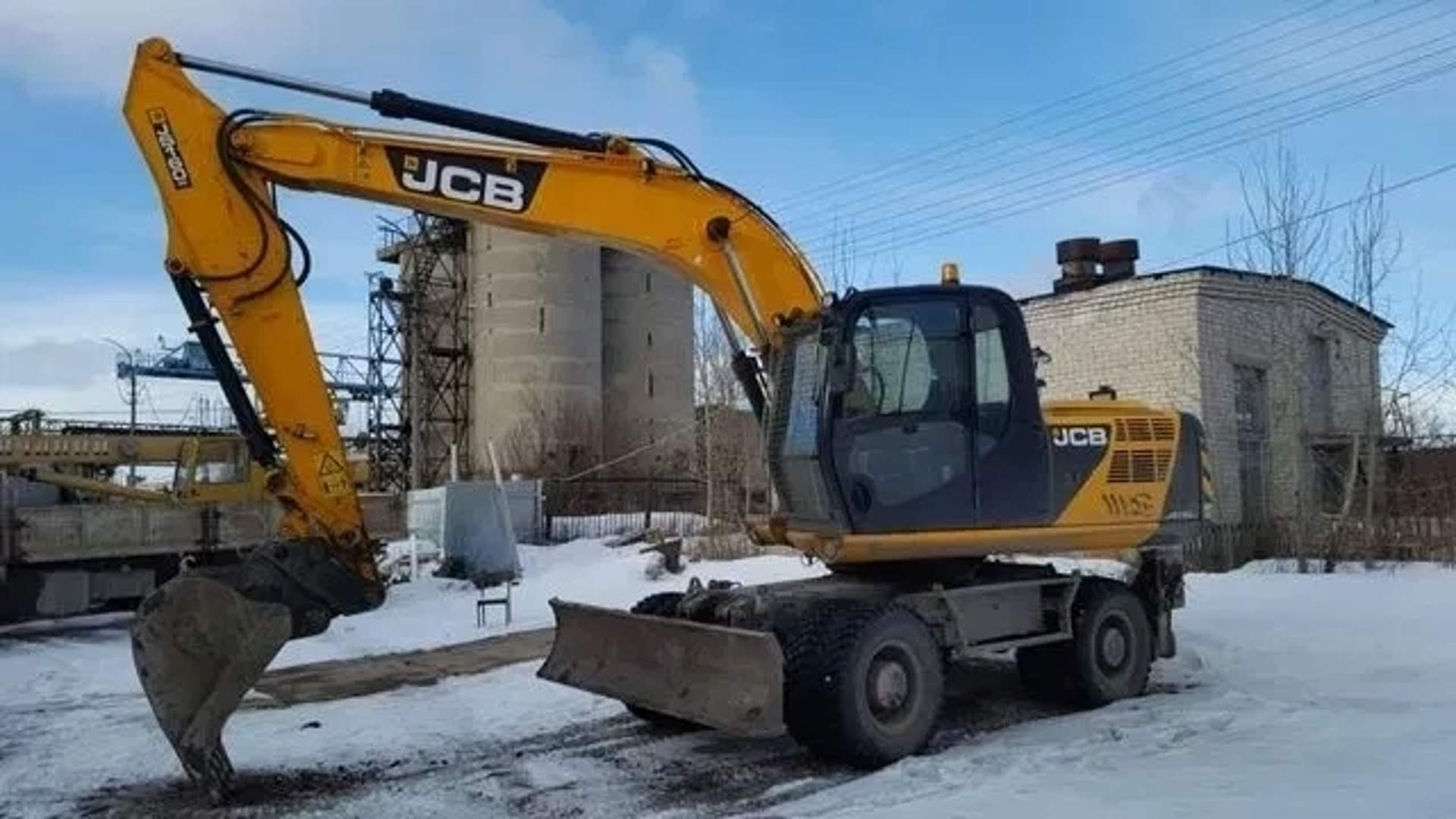 Колісний екскаватор JCB JS160W
