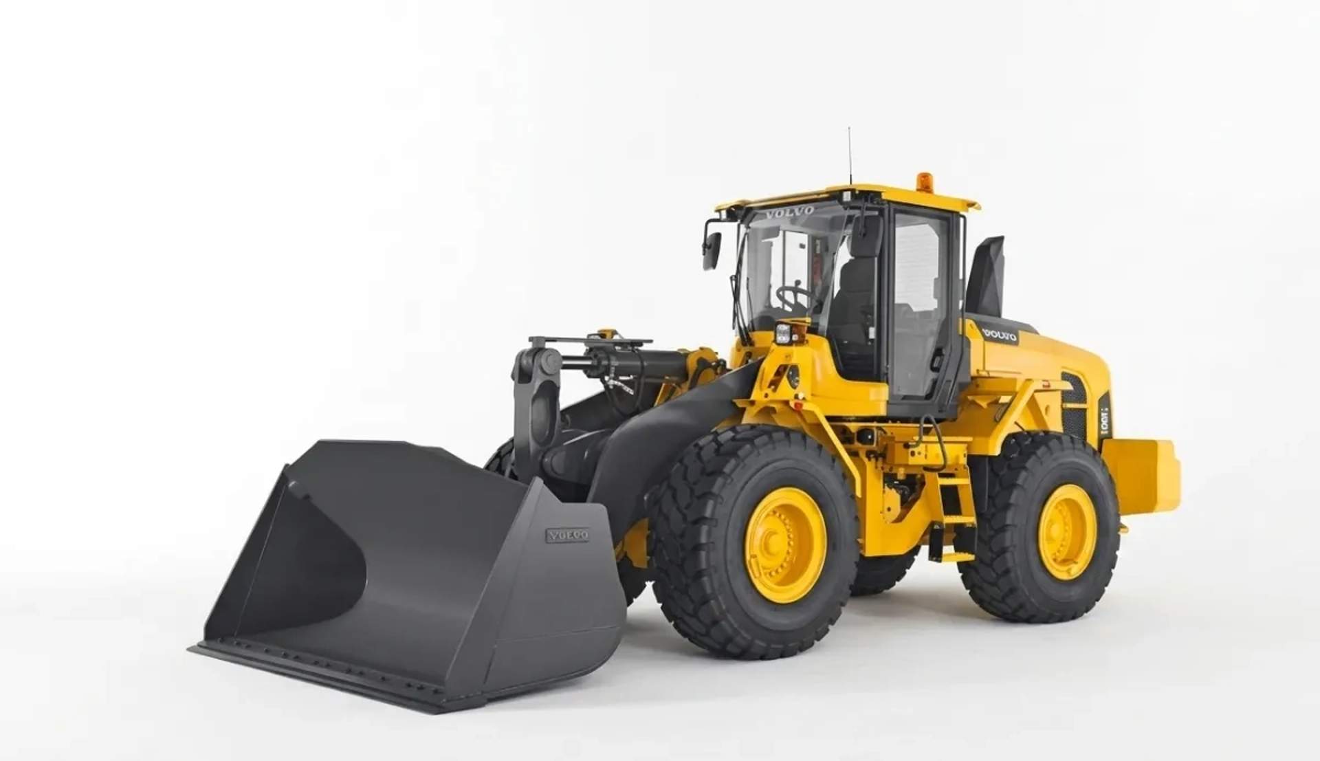 Навантажувач VOLVO L-120 для вантажно-розвантажувальних робіт