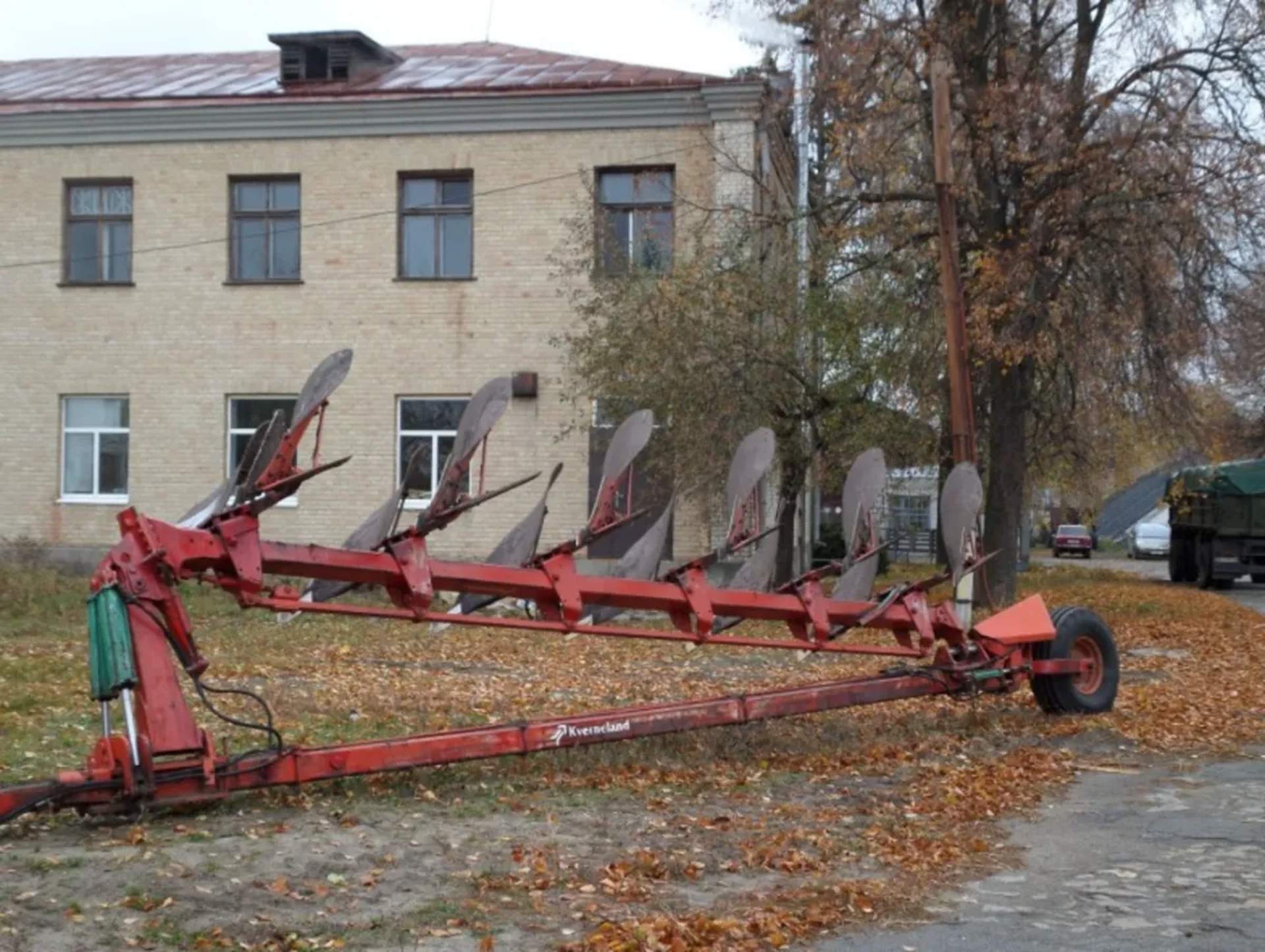 Оборотний плуг Kverneland PC 8
