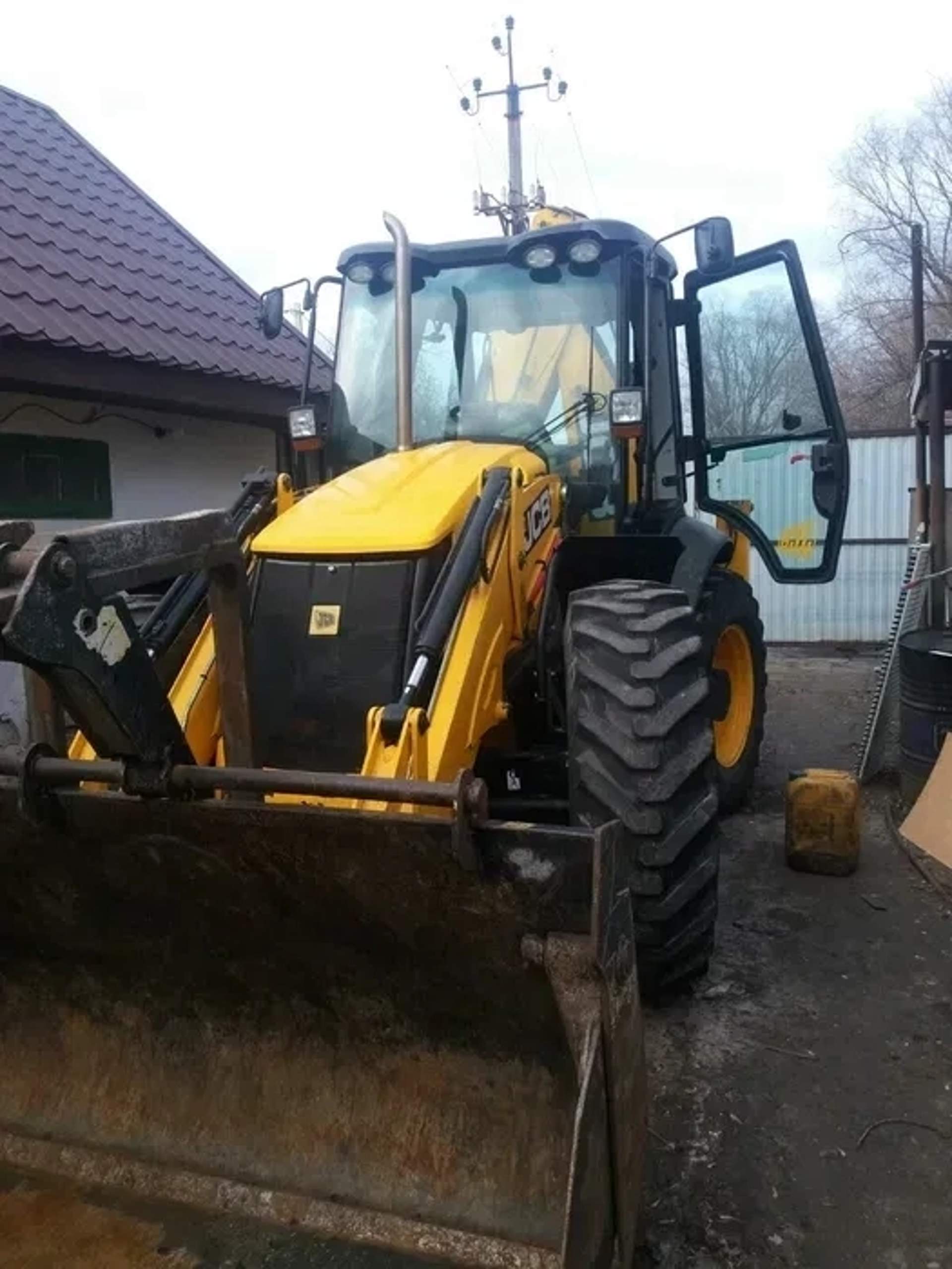 Екскаватор-навантажувач JCB 3CX