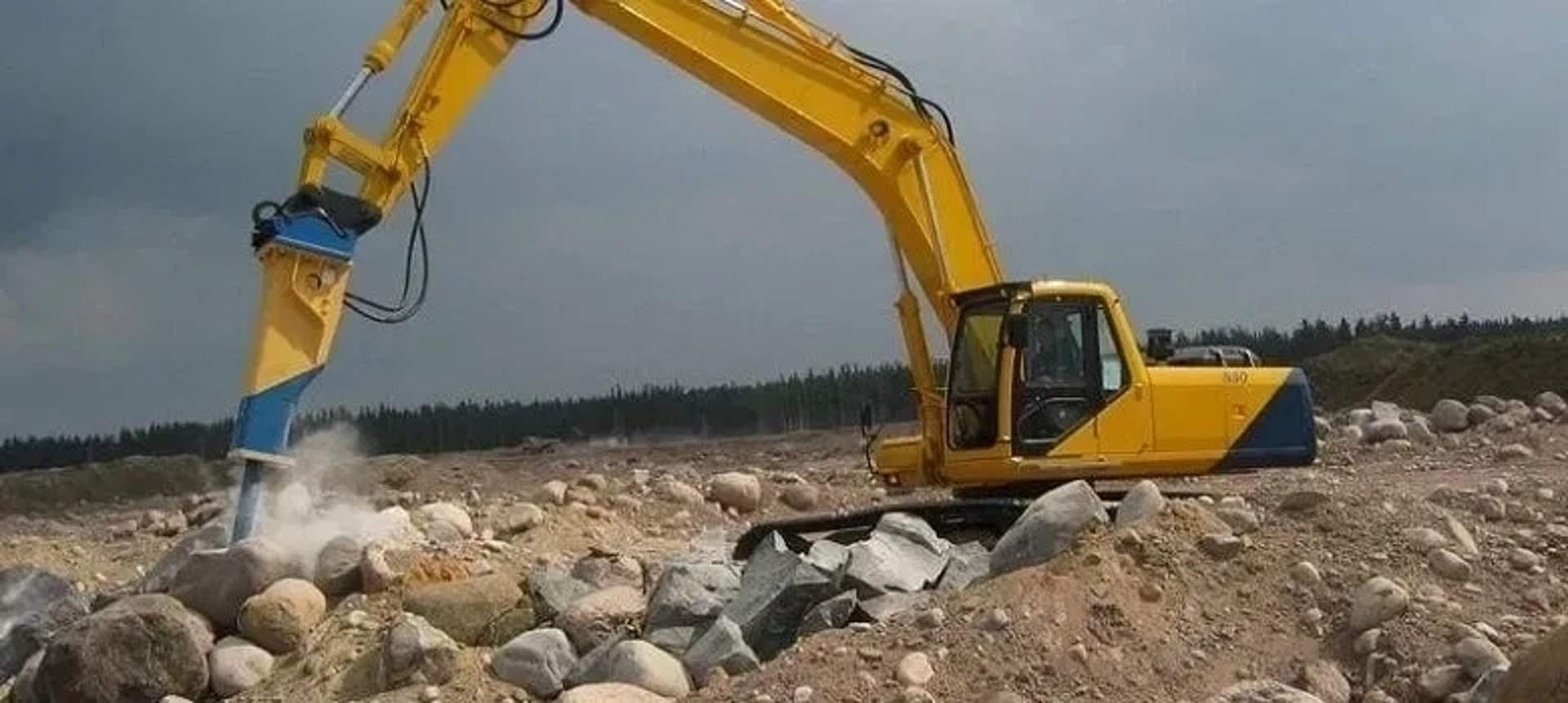 Гідромолот Atlas Copco HB 2400 (навісне обладнання ) на New Holland