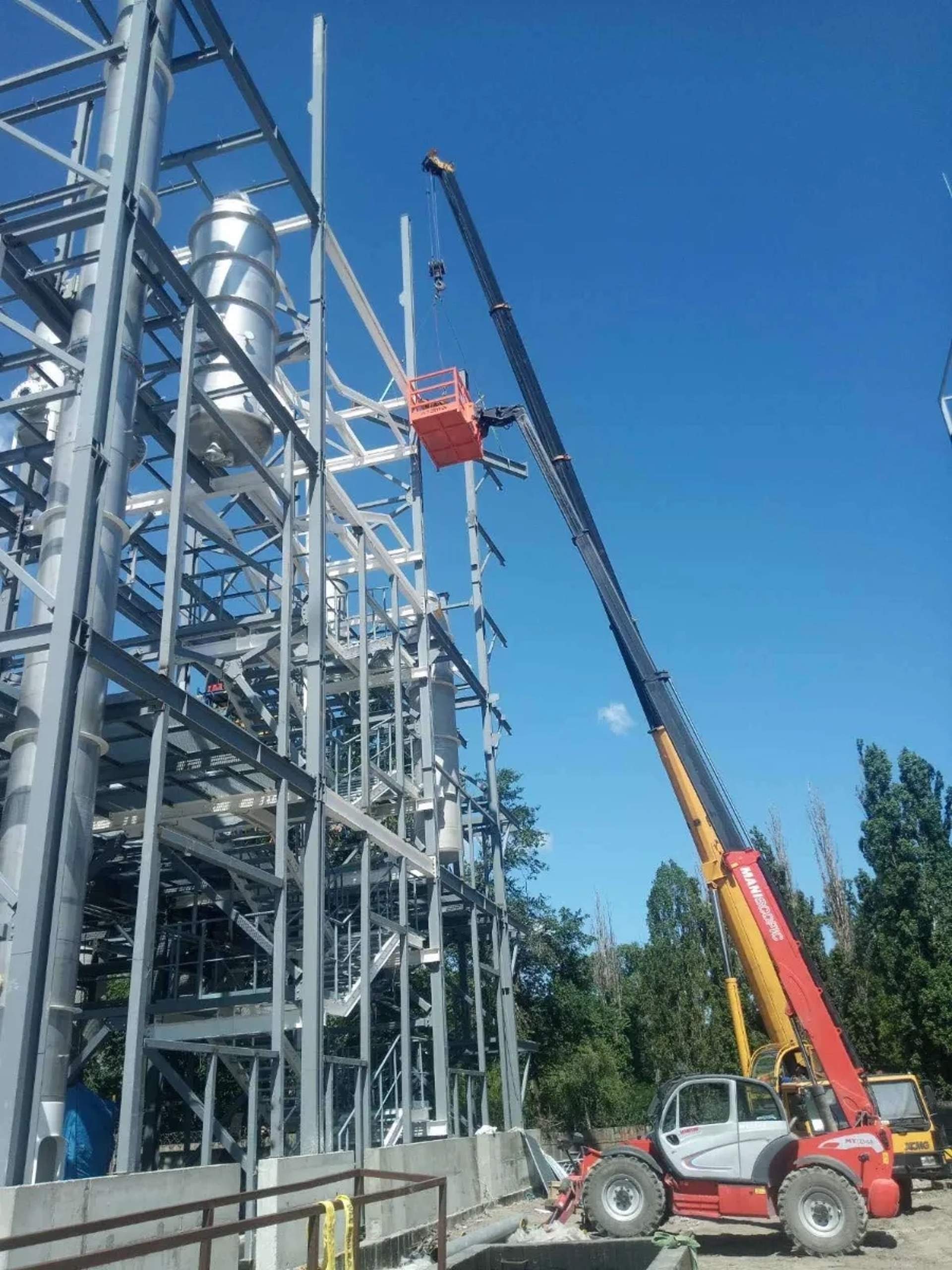 Телескопічний навантажувач Manitou MT1840 довгостроково