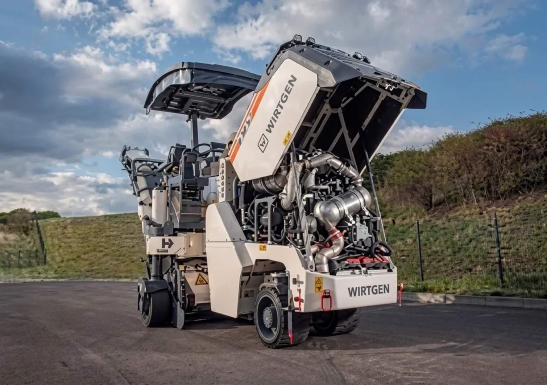 Дорожня фреза Wirtgen W 50 R для ямкового ремонту