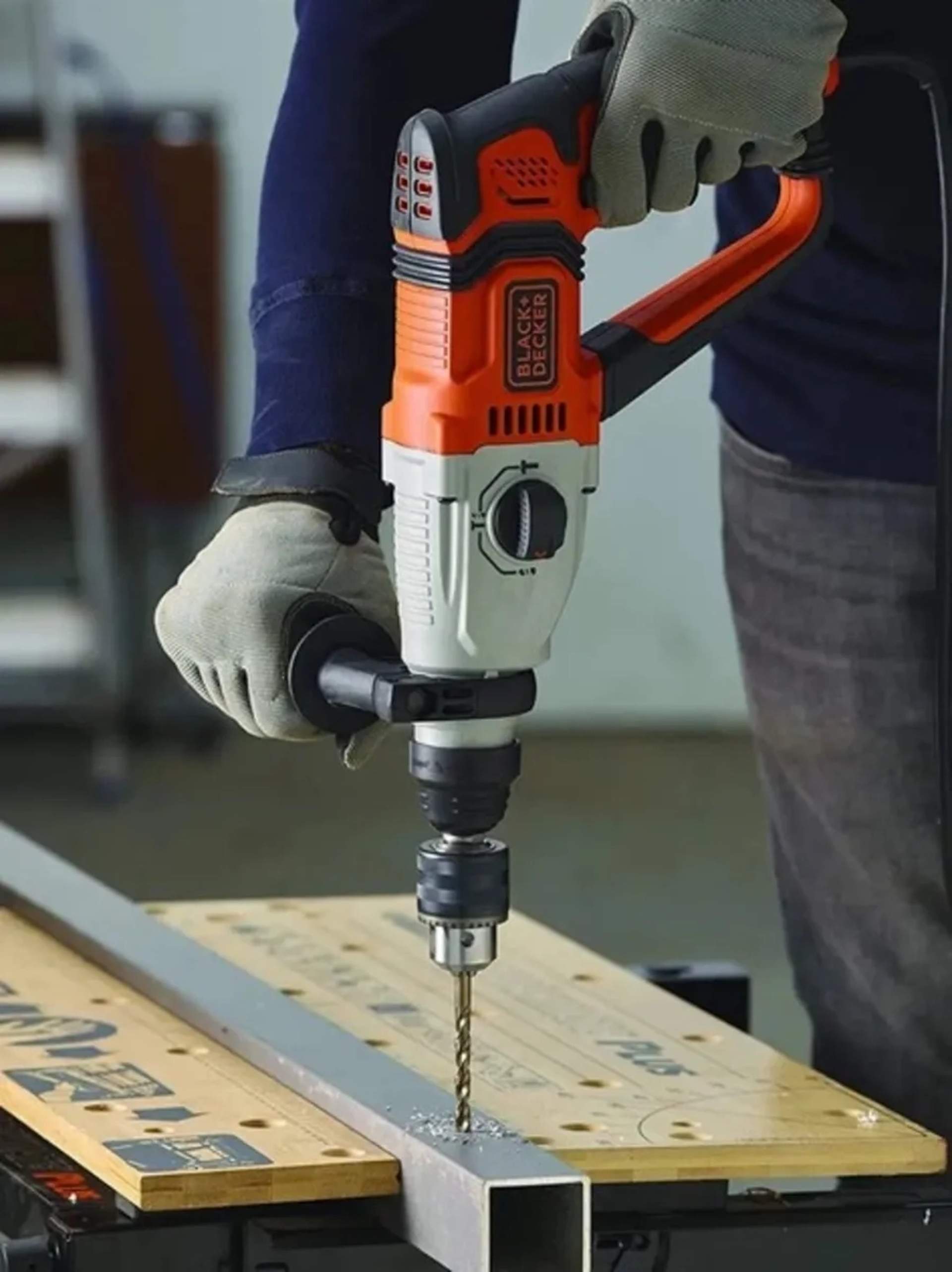 Ударна дриль Black+Decker для дому та ремонту