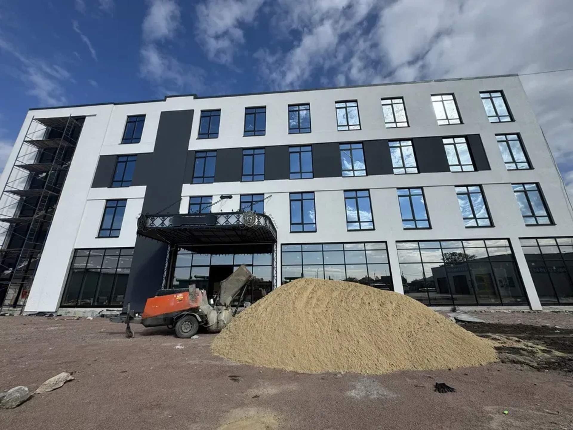 Професійна Стяжка Підлоги у Житомирі: Якість, Надійність та Гарантований Результат для Вашого Об'єкту!