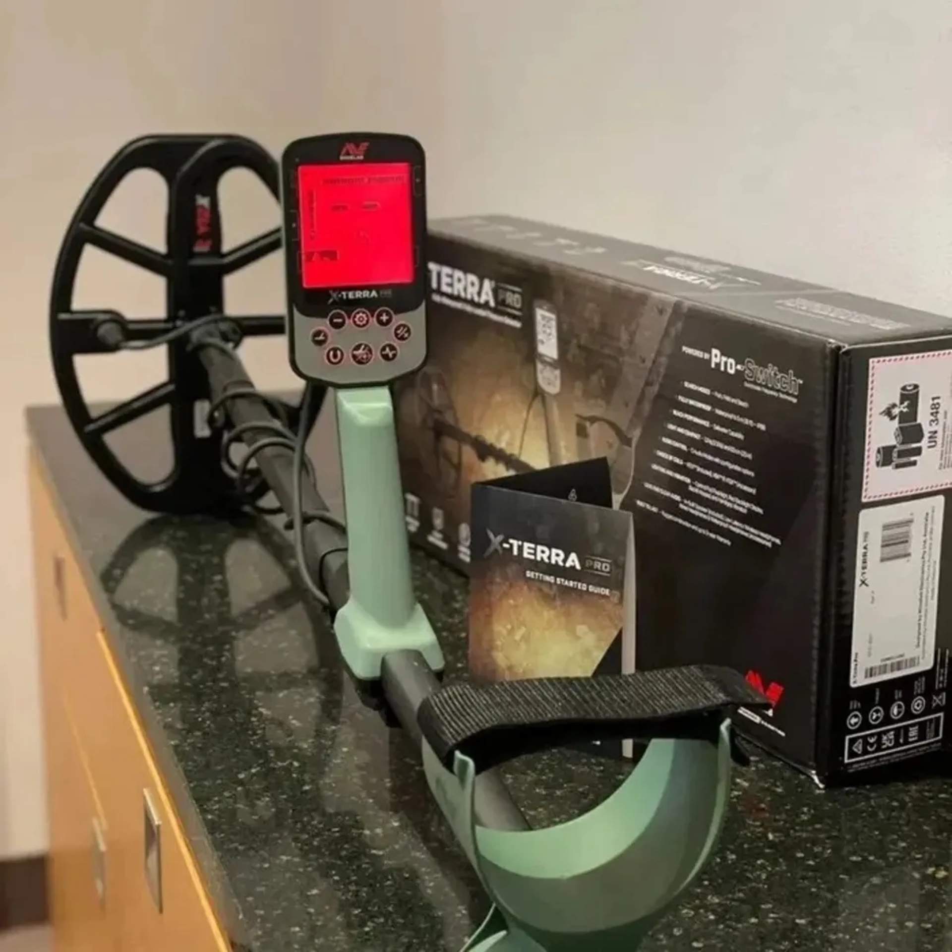 Металошукач Minelab X-Terra Pro