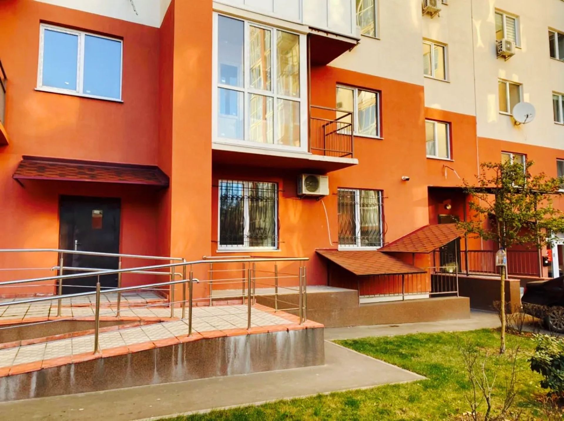 Офісне приміщення 98 м2 в ЖК Козацький