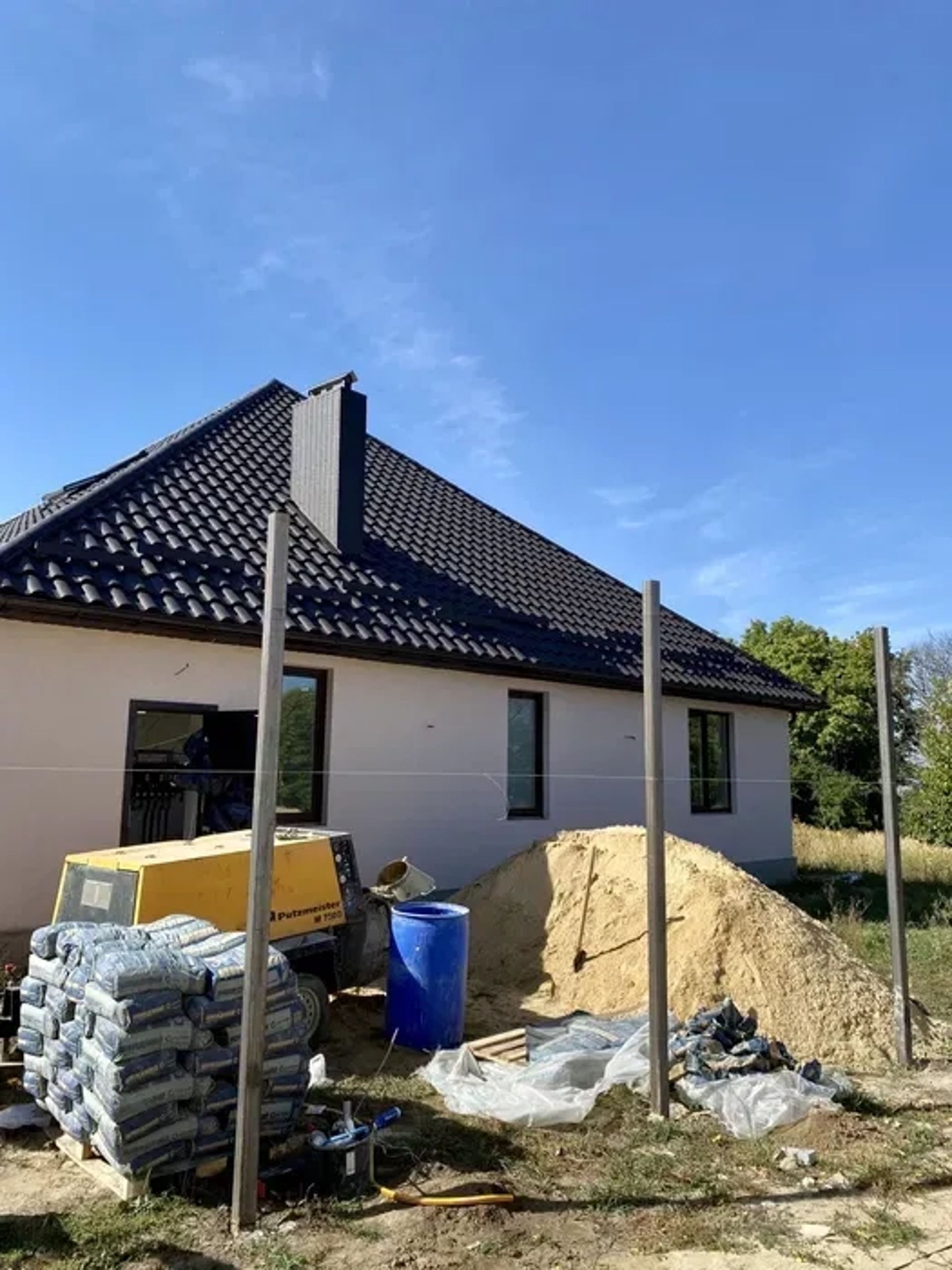 Механізована напівсуха стяжка підлоги від 250 ₴/м²