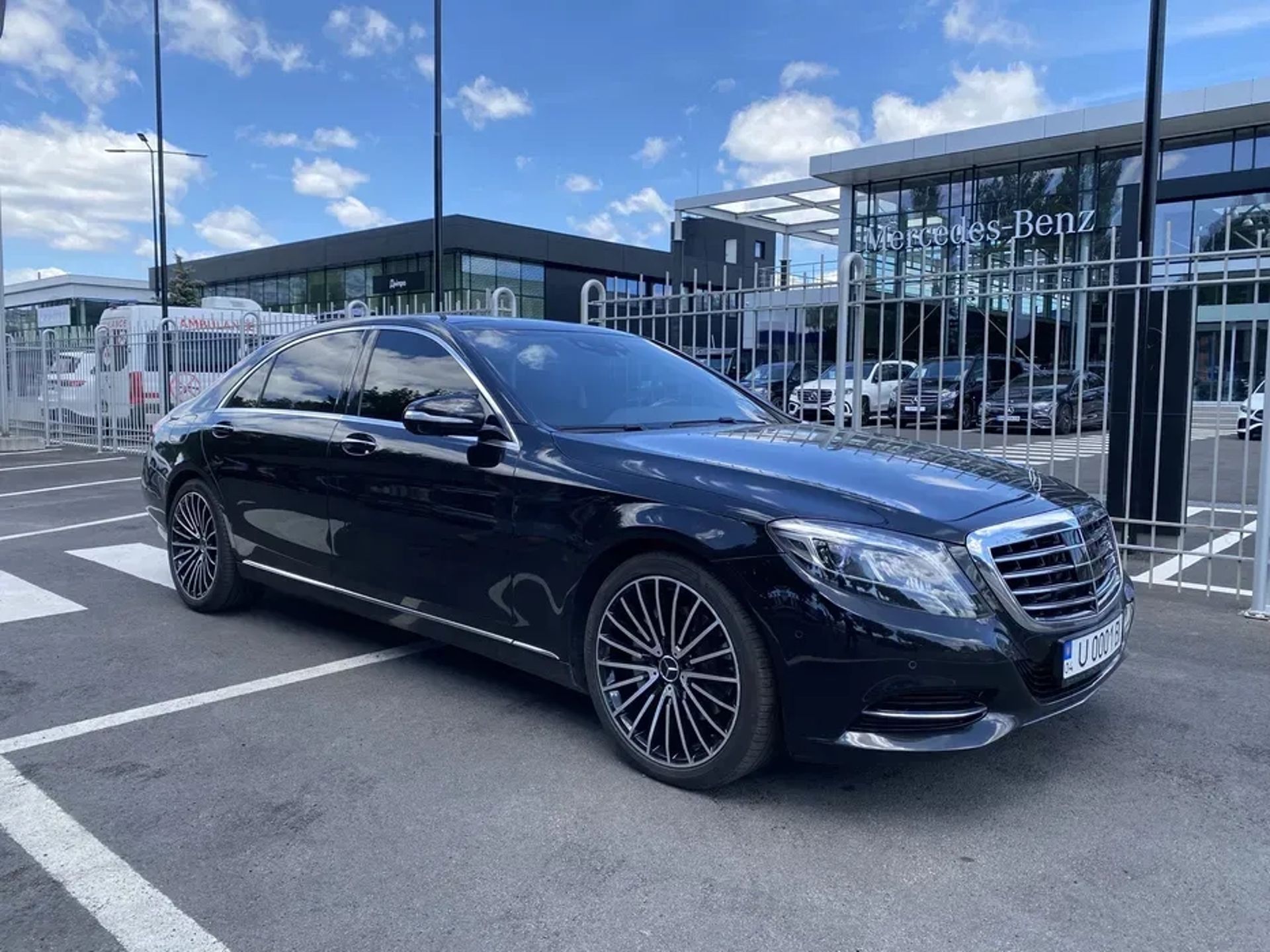 Авто S-Class на весілля, на особисті замовлення (трансфер)