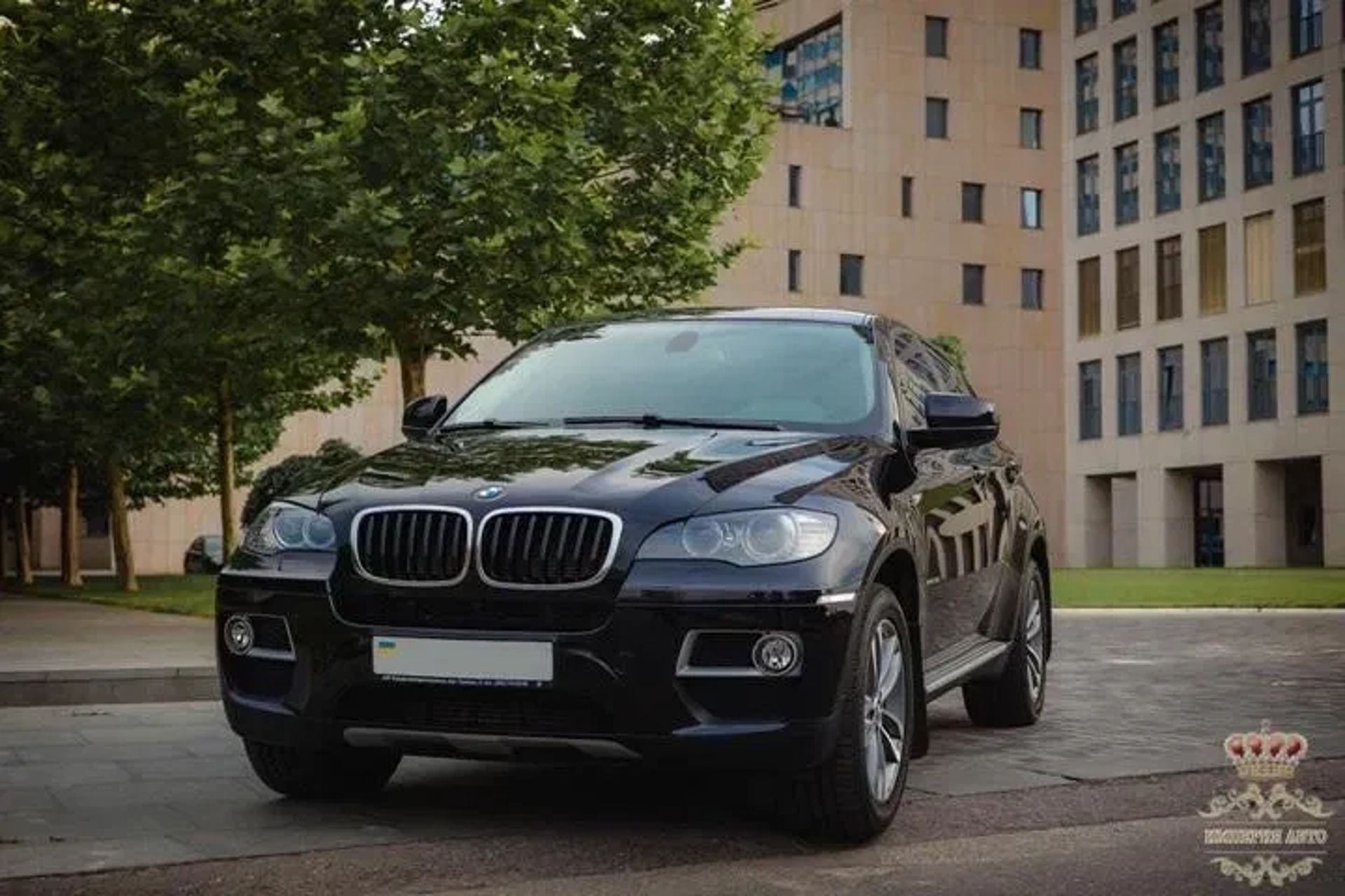Авто на весілля мерседес крайслер лексус бмв
