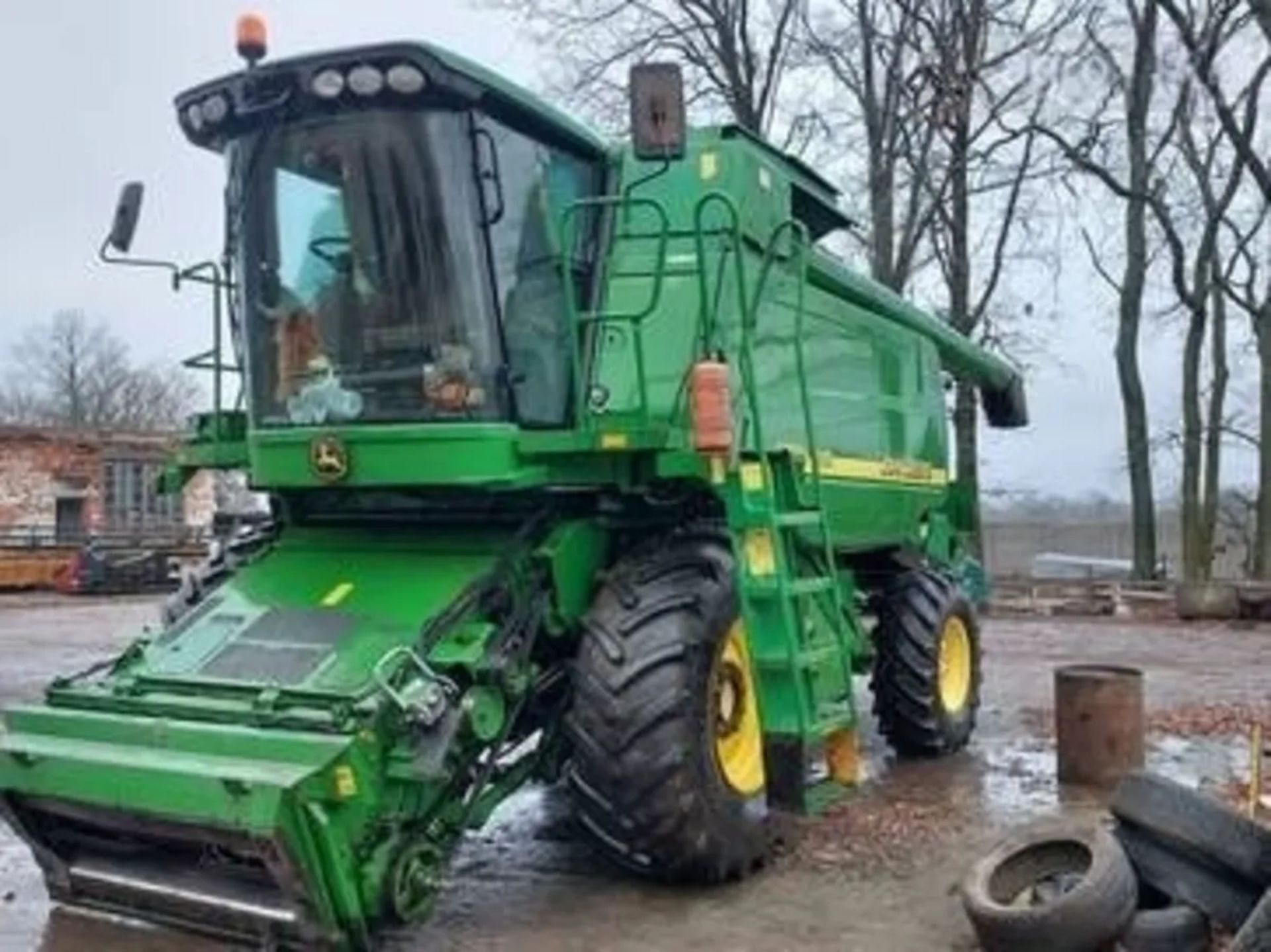 Зернозбиральний комбайни John Deere 9680